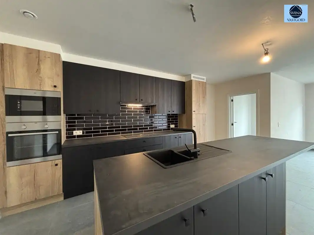 NIEUWBOUWWONING MET 4 SLAAPKAMERS? GARAGE EN TUIN foto {{pictureIndex}}