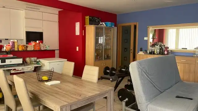 Standaard appartement met garage en 2 slaapkamers in Antwerpen, bouwjaar 1962, energielabel B, foto 4