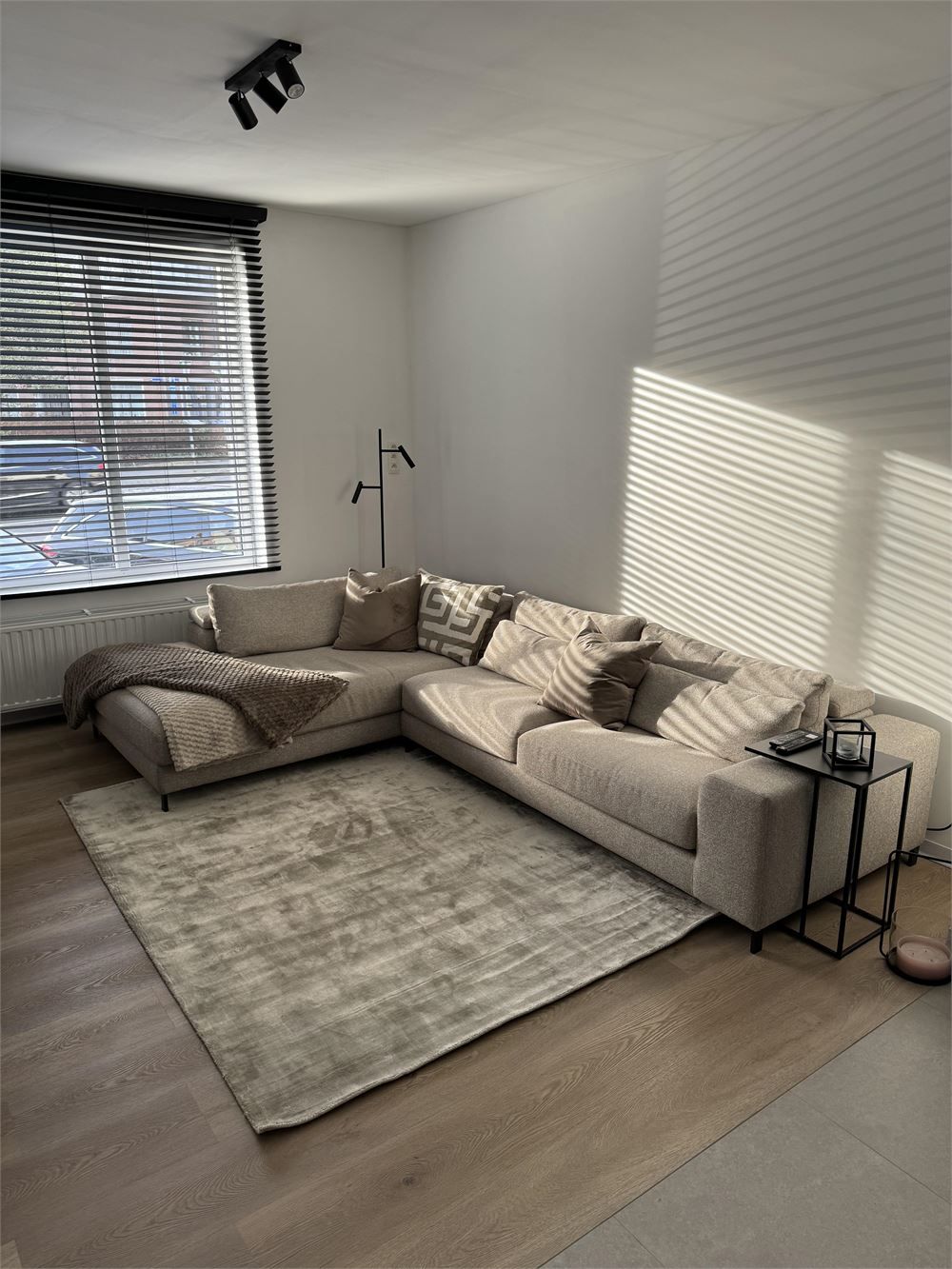 Recent volledig gerenoveerde rijwoning foto 4