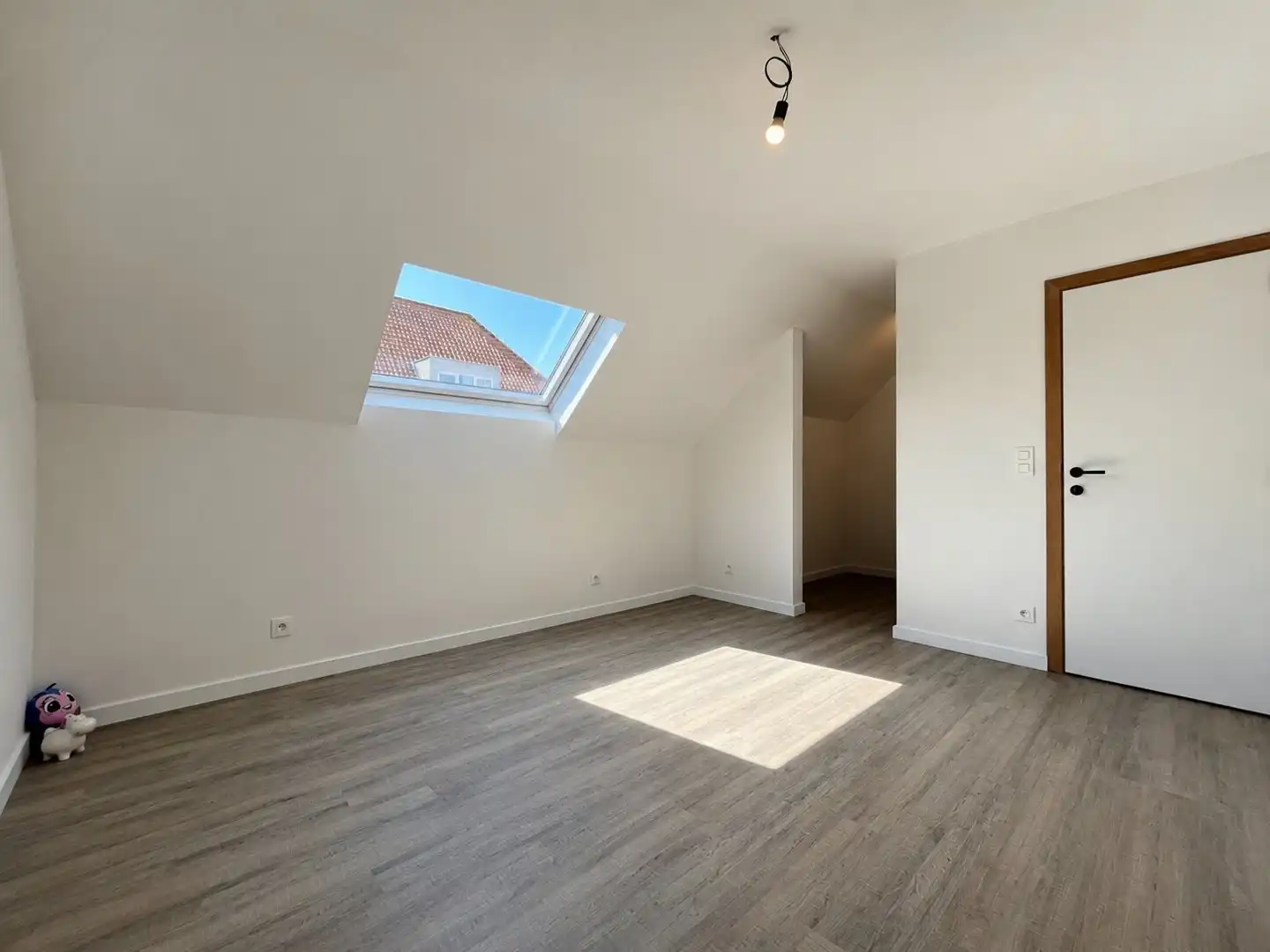 Moorslede – Volledig gerenoveerde gezinswoning met 4 slaapkamers foto 13