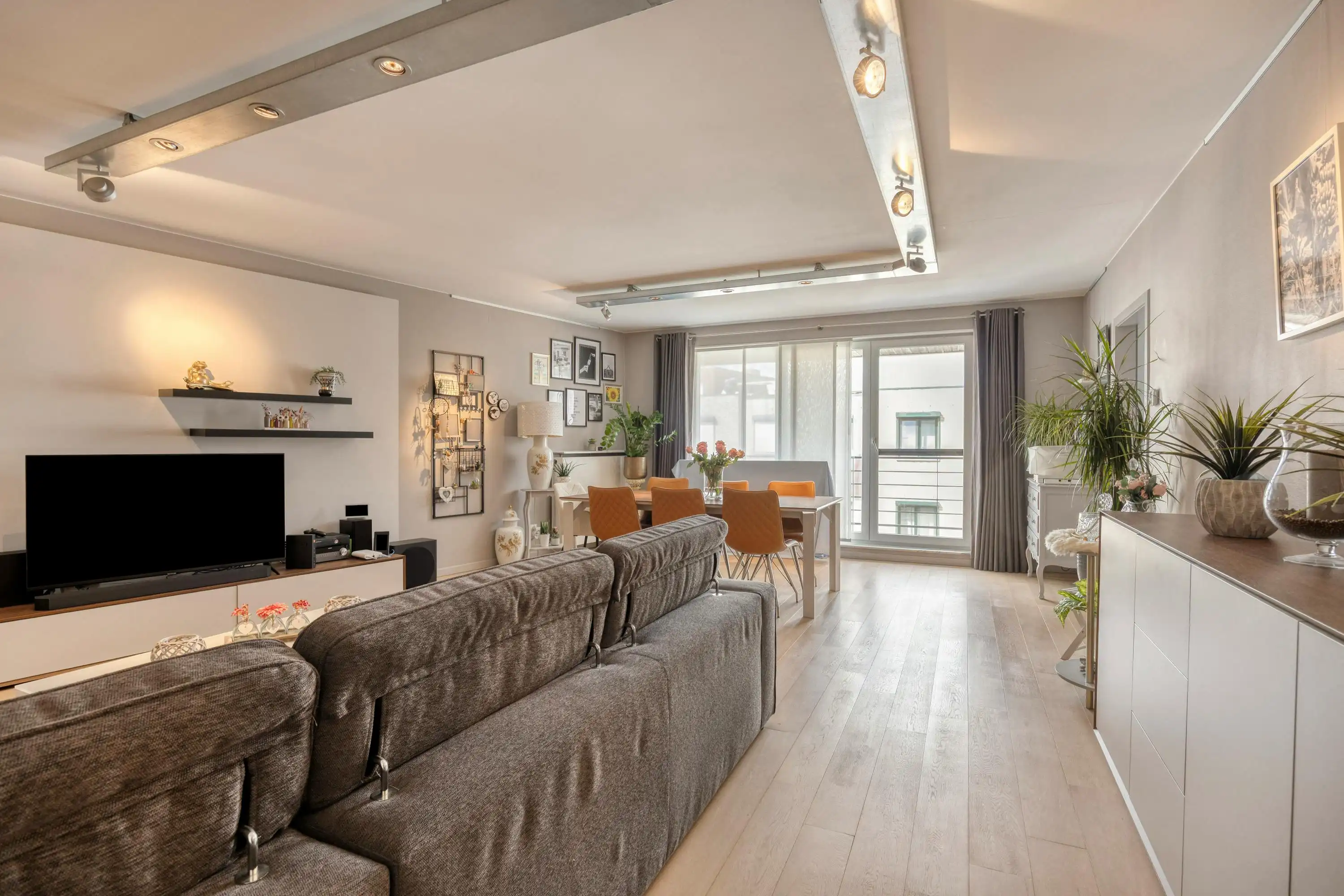 Instapklaar en energiezuinig appartement te koop in Burcht foto 4