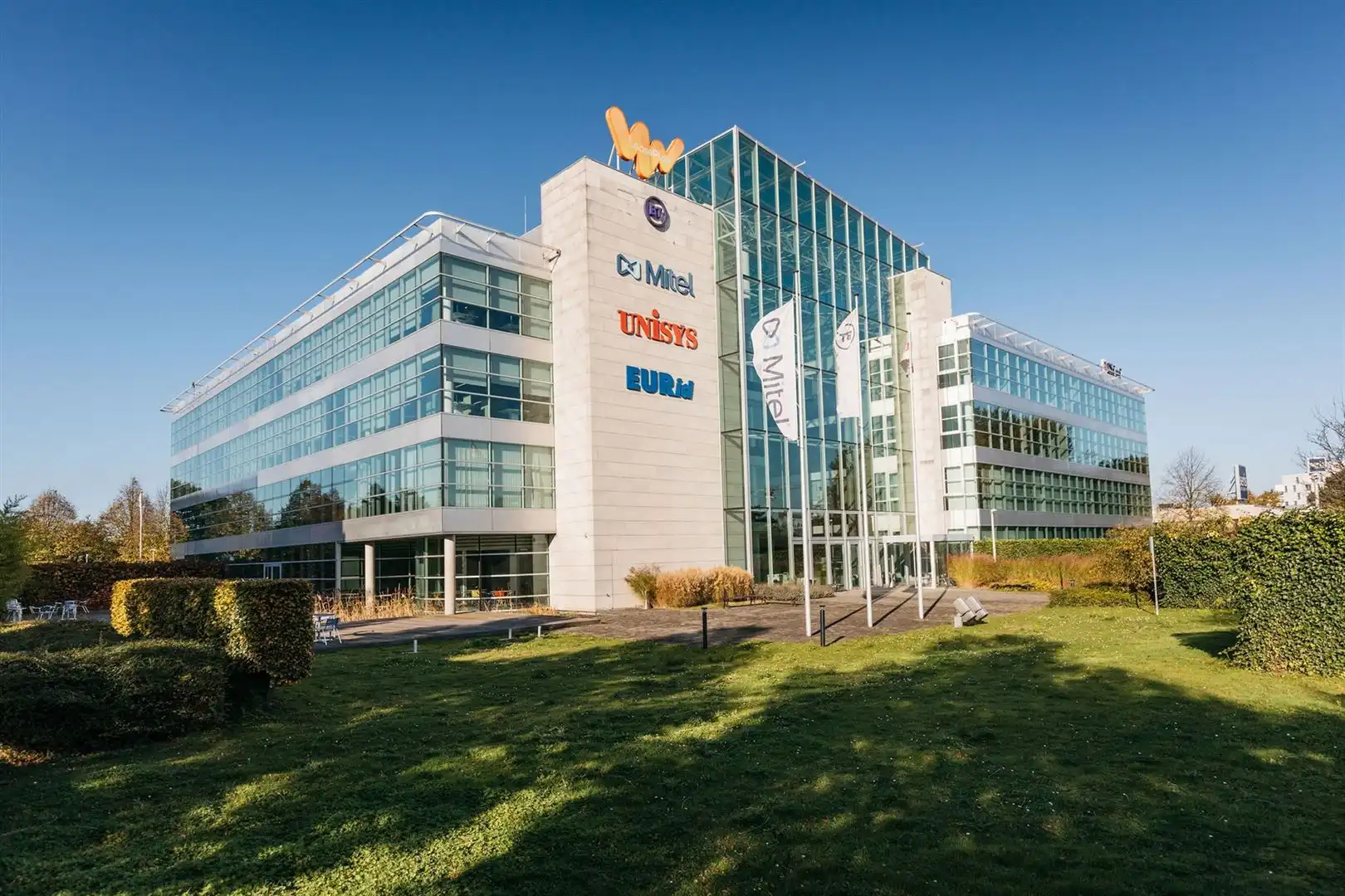 THE HUB : kantoren vanaf 319m² foto {{pictureIndex}}