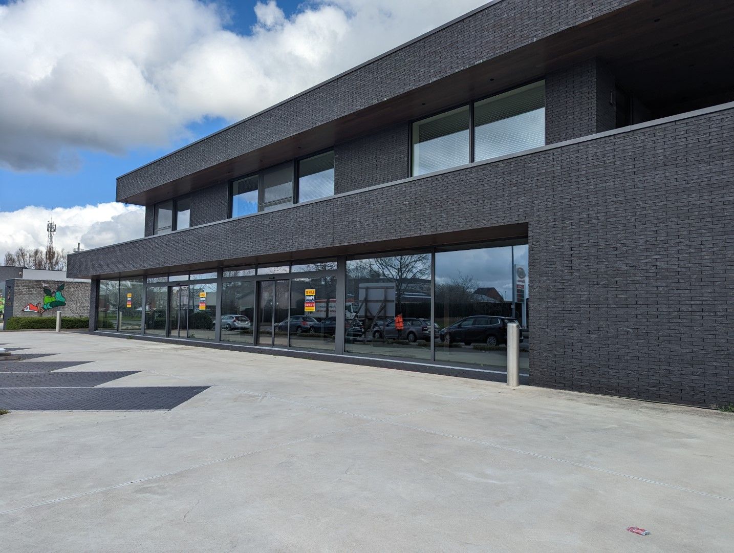 NIEUWBOUW COMMERCIËLE UNIT 458 m2 MET PARKING foto 12