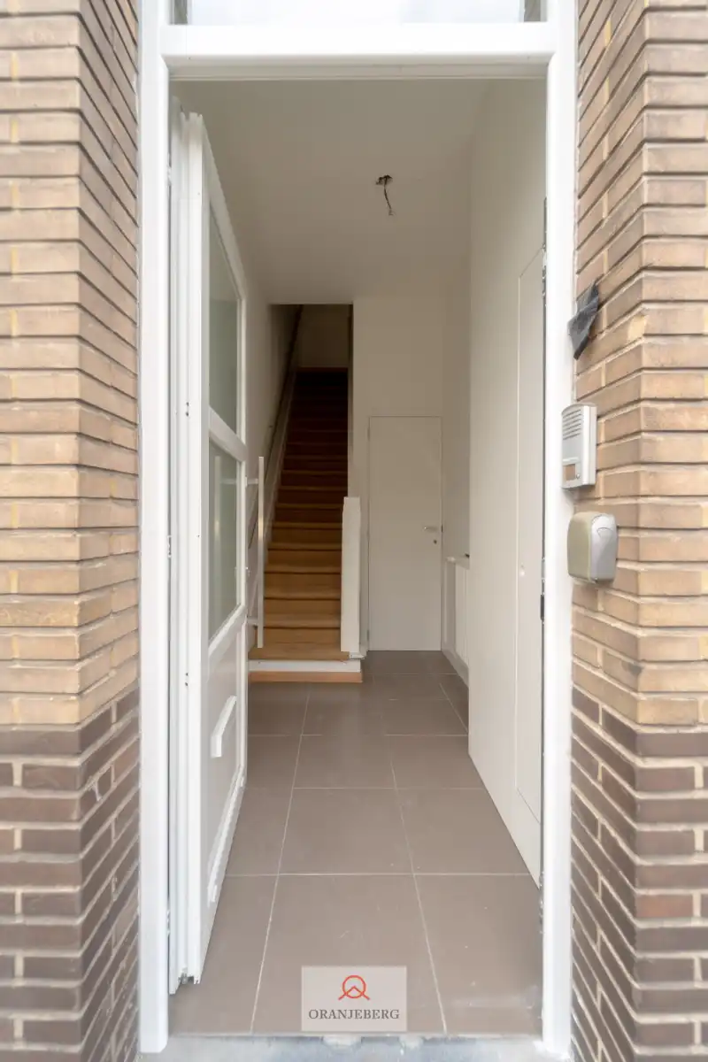 Lichtrijke 2 slpk woning te Gentbrugge foto 8