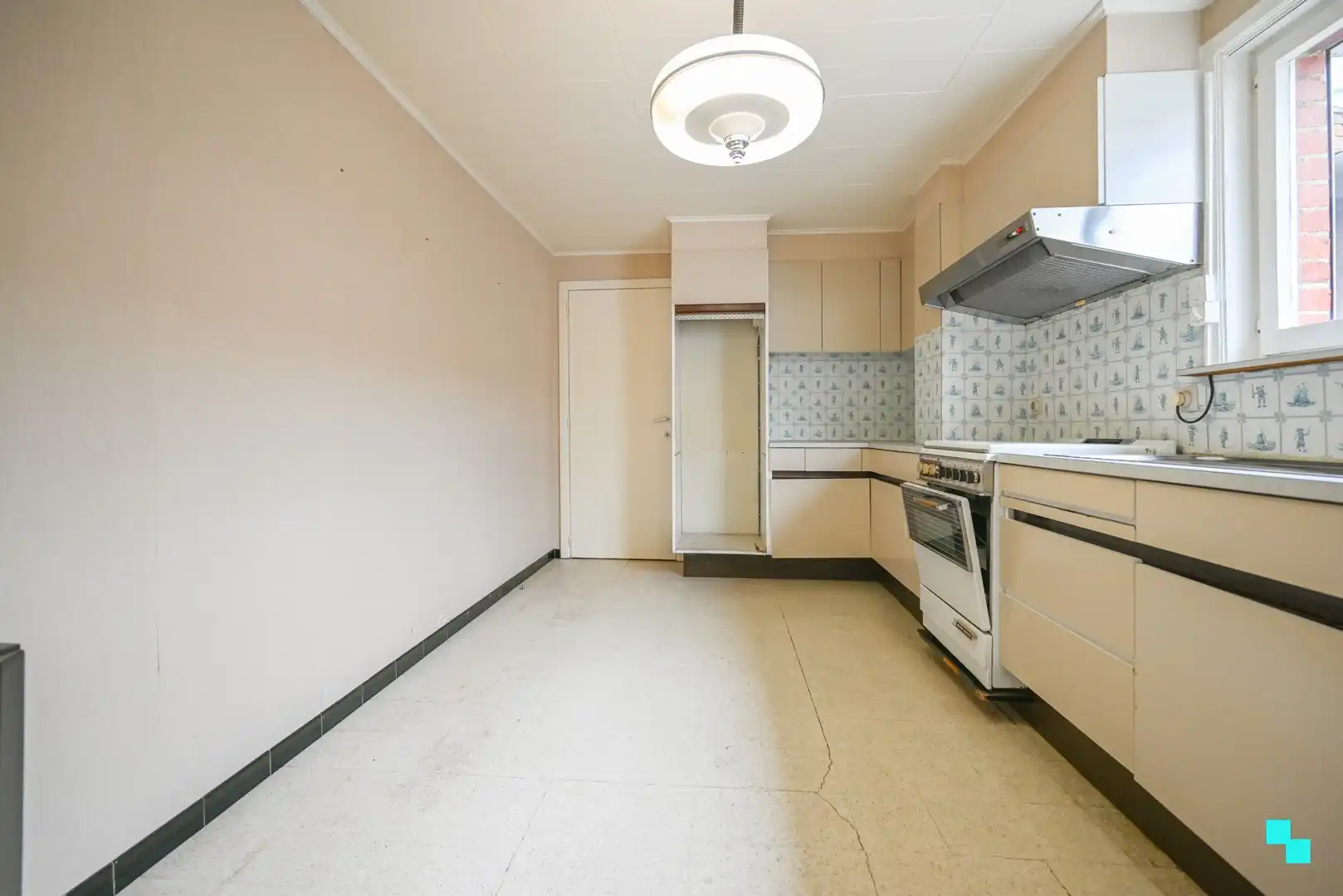 Centraal gelegen woonst met drie slaapkamers te Izegem foto 15