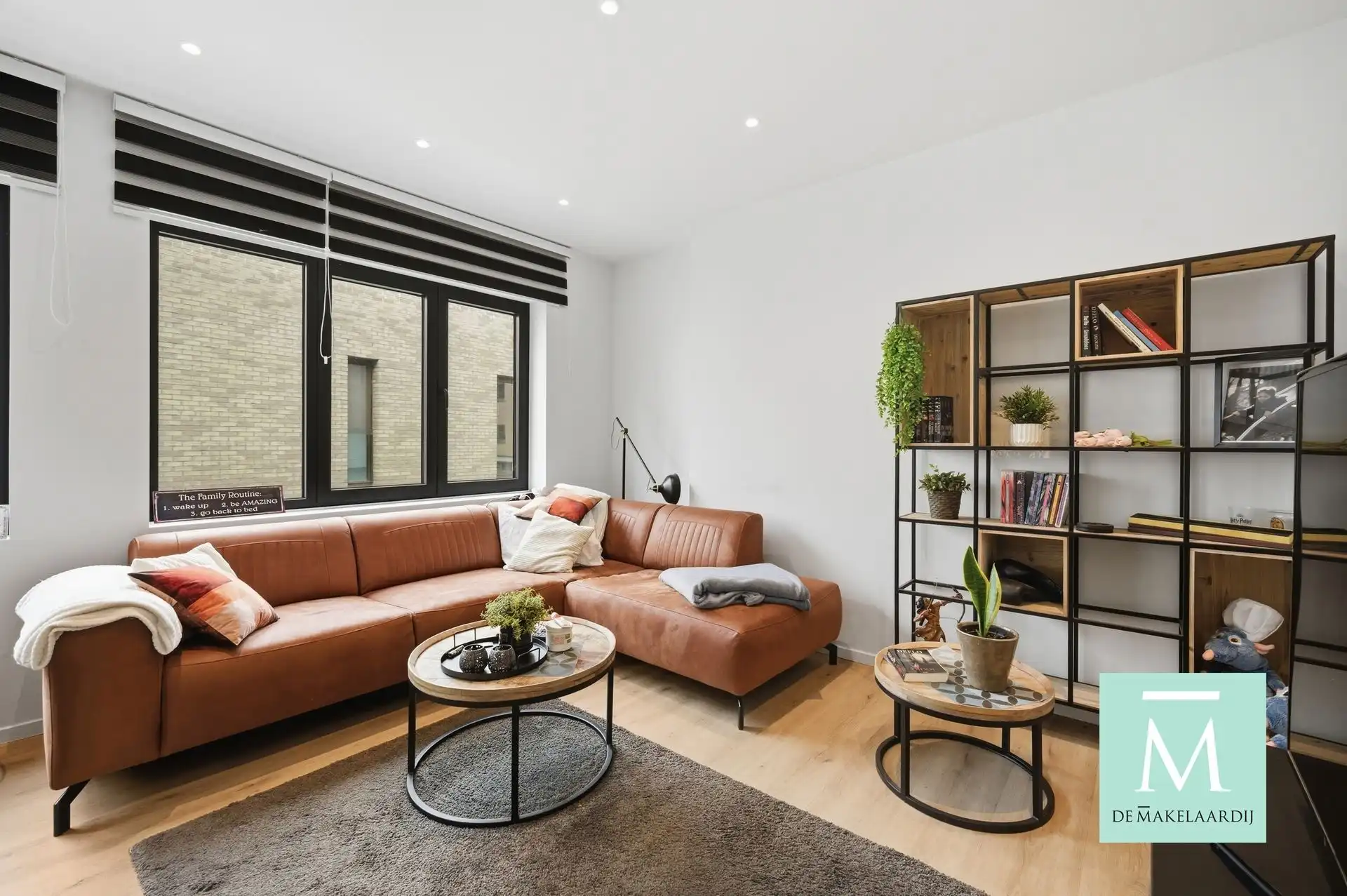 Volledig gerenoveerde woning met inpandige garage met toplocatie in Mechelen foto 3