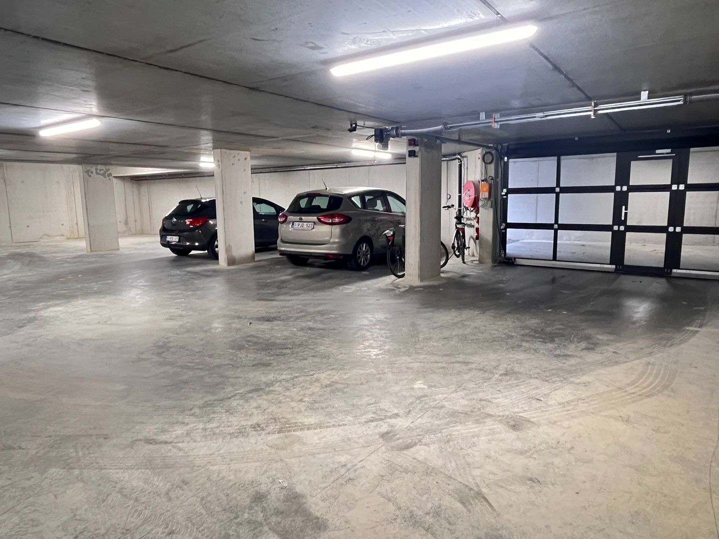 Nieuwbouw appartement met twee slaapkamers en ruim terras foto 20