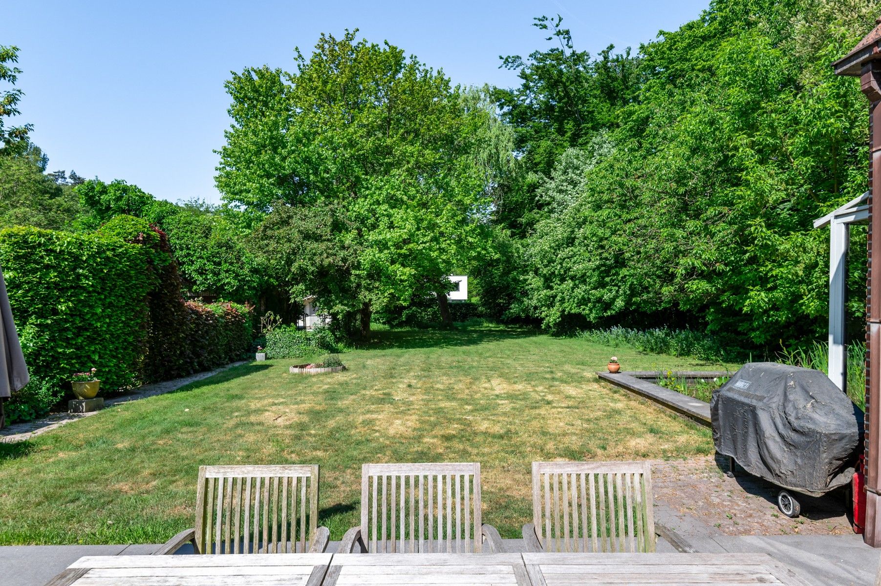 Ruime villa op toplocatie foto 4