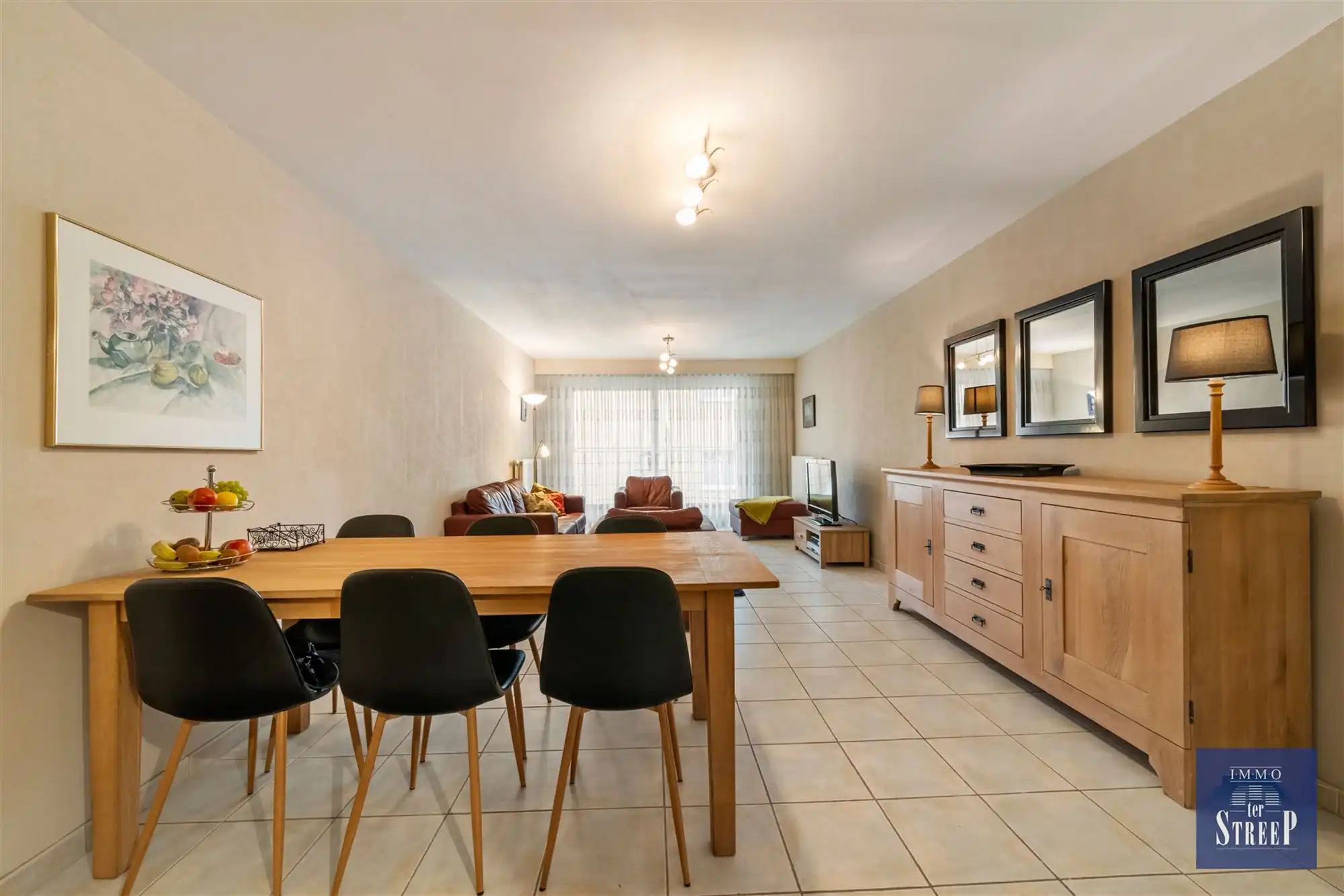 Ruim appartement met 3 slaapkamers nabij de zeedijk foto 3