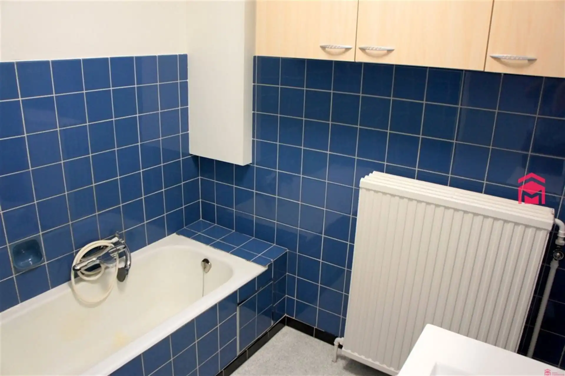 Rustig gelegen appartement met terras en garage foto 9