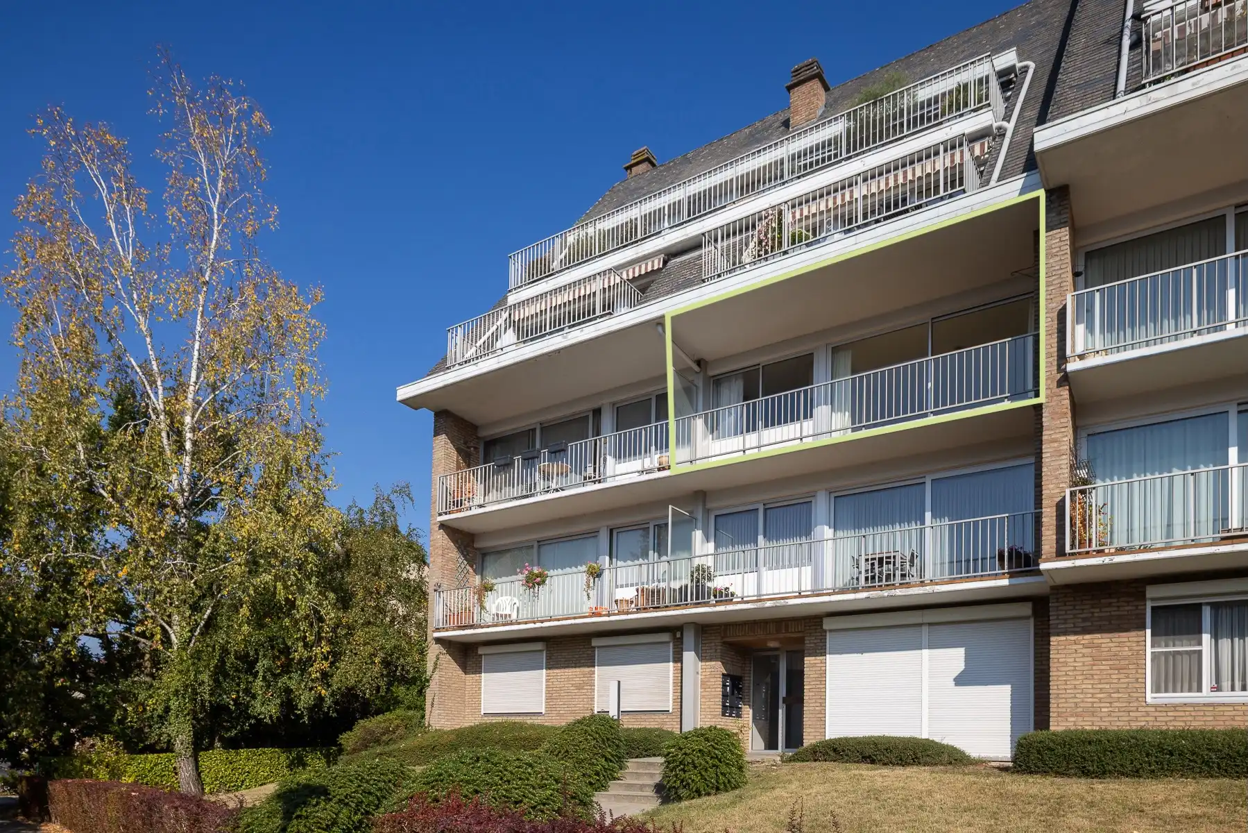 Appartement met twee slaapkamers en terras foto 14