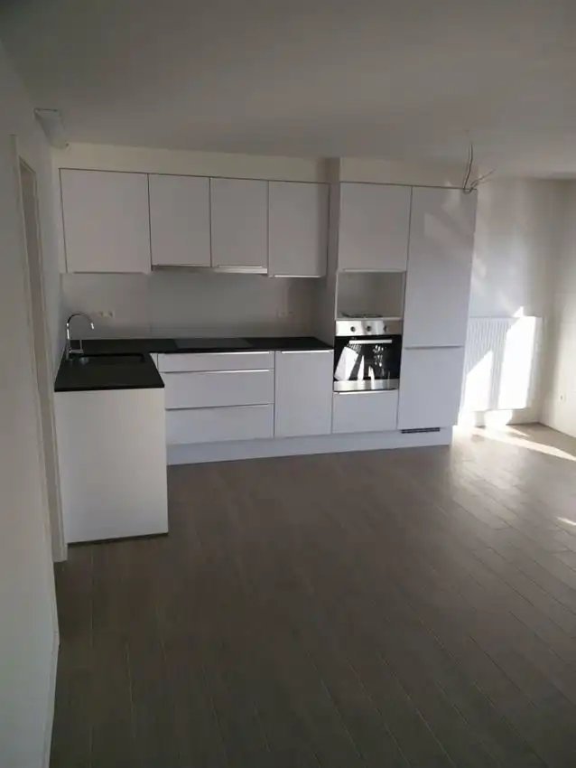 zonnige duplex, 2 slpk., autostaanplaats en tuindeel foto 7