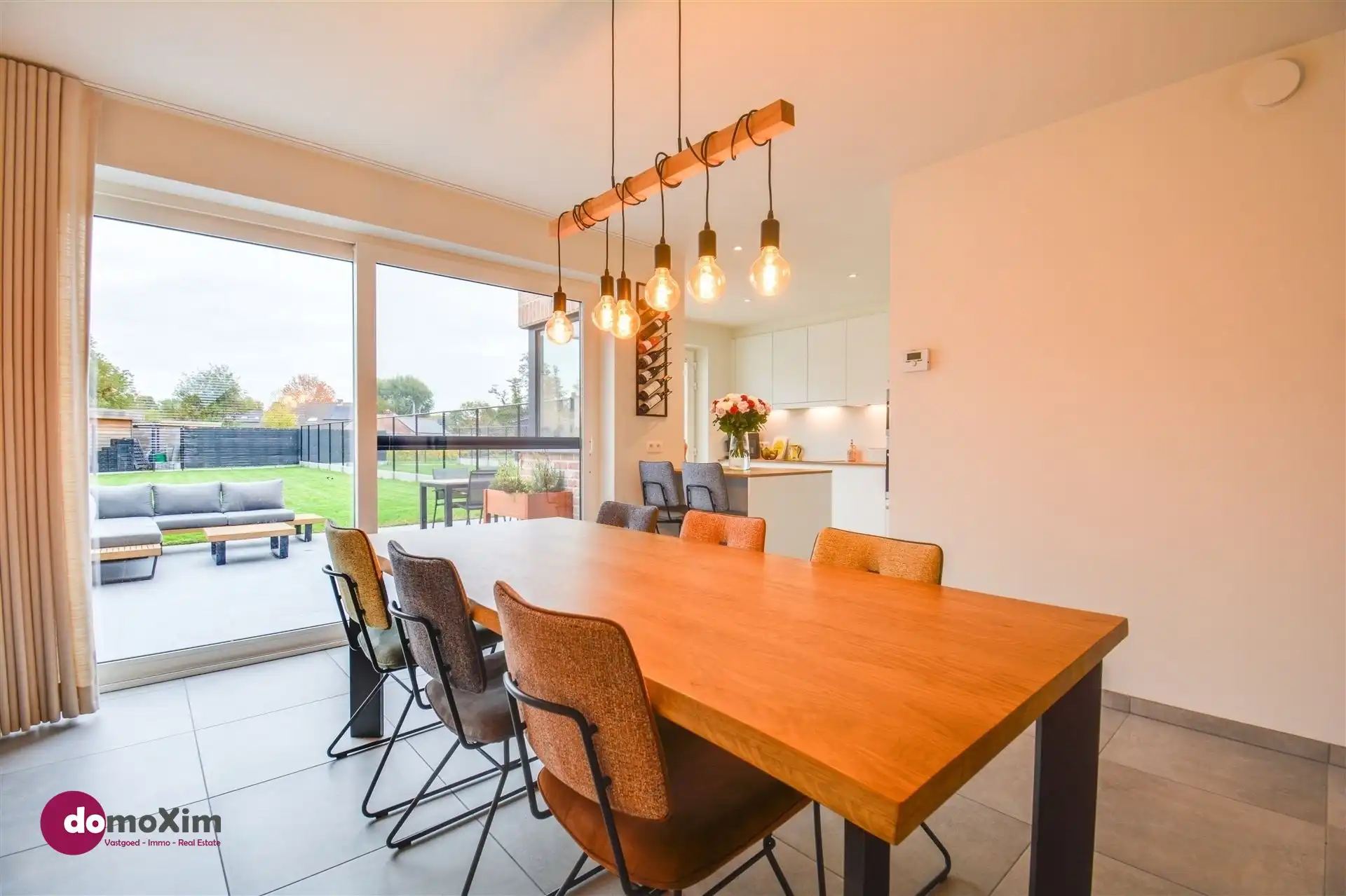 Bijna-nieuwbouwwoning met topafwerking – aankoop onder registratierechten foto 6