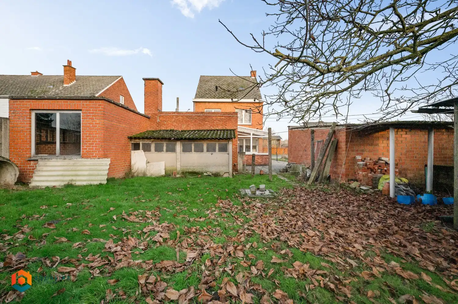 Te renoveren woning met 3 slpkrs en 2 garages in Berlaar-Heikant foto 21