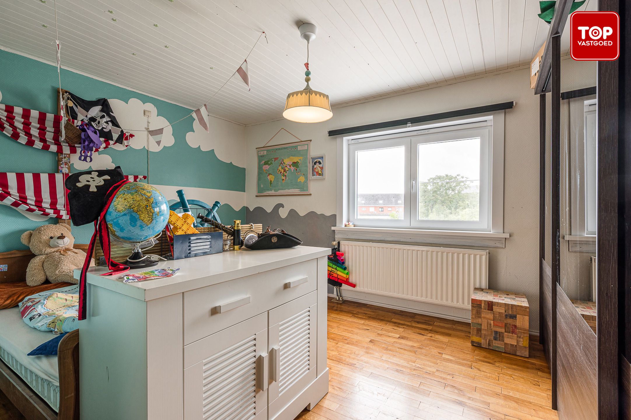 Instapklare woning met 3 slaapkamers en grote tuin foto 17