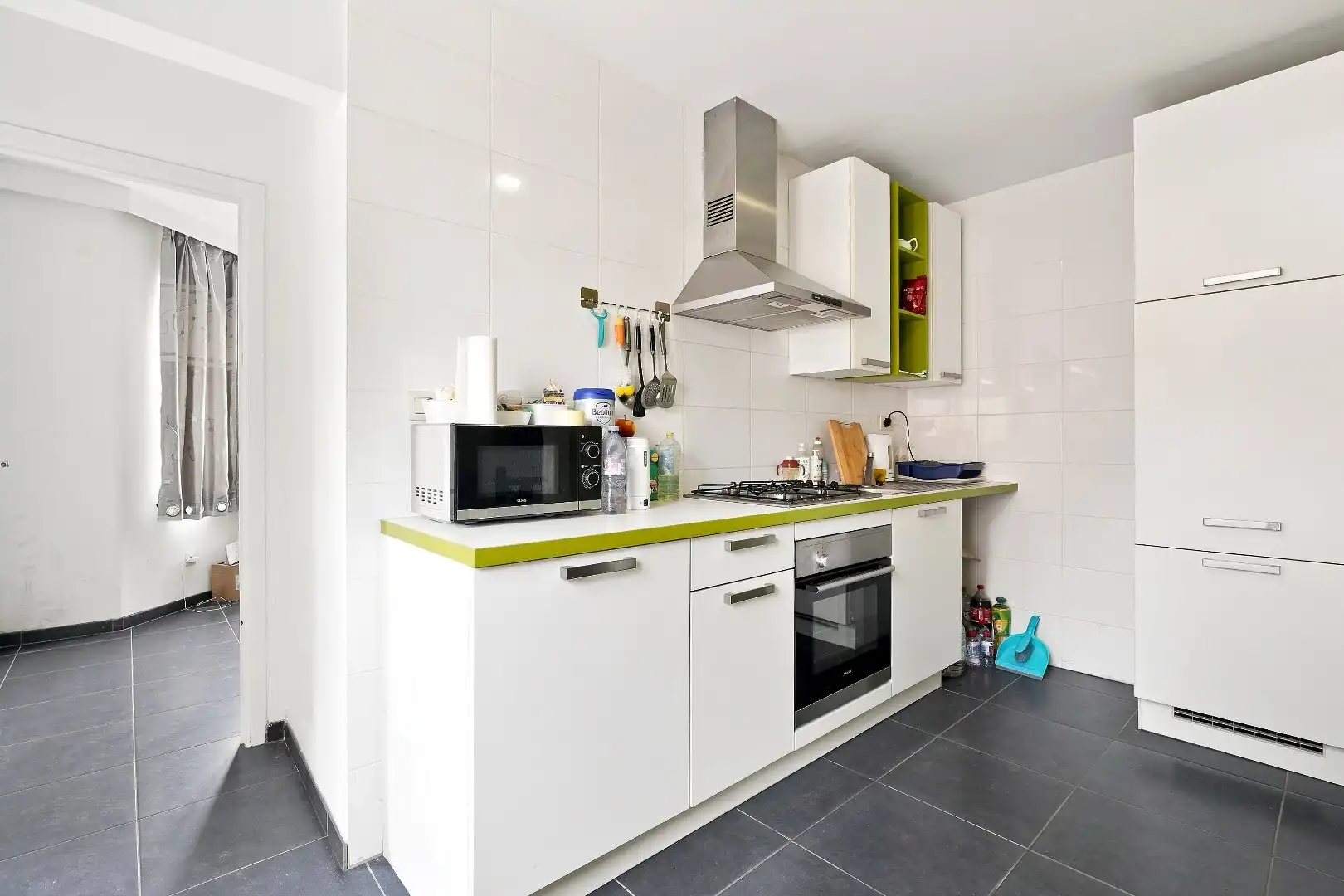 Ruime hoekwoning met 3 woonunits in het centrum van De Panne.  foto 9