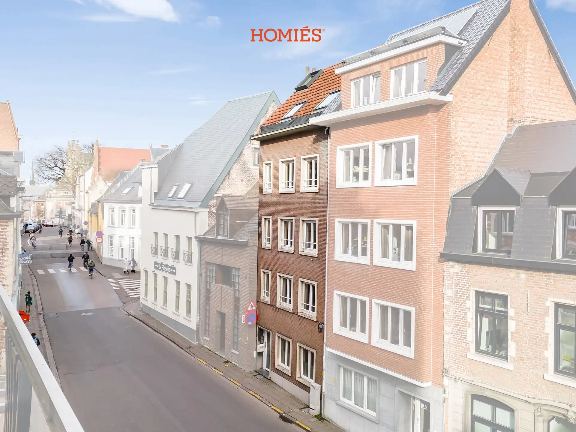 Studentengebouw met 9 kamers eigen sanitair foto 19