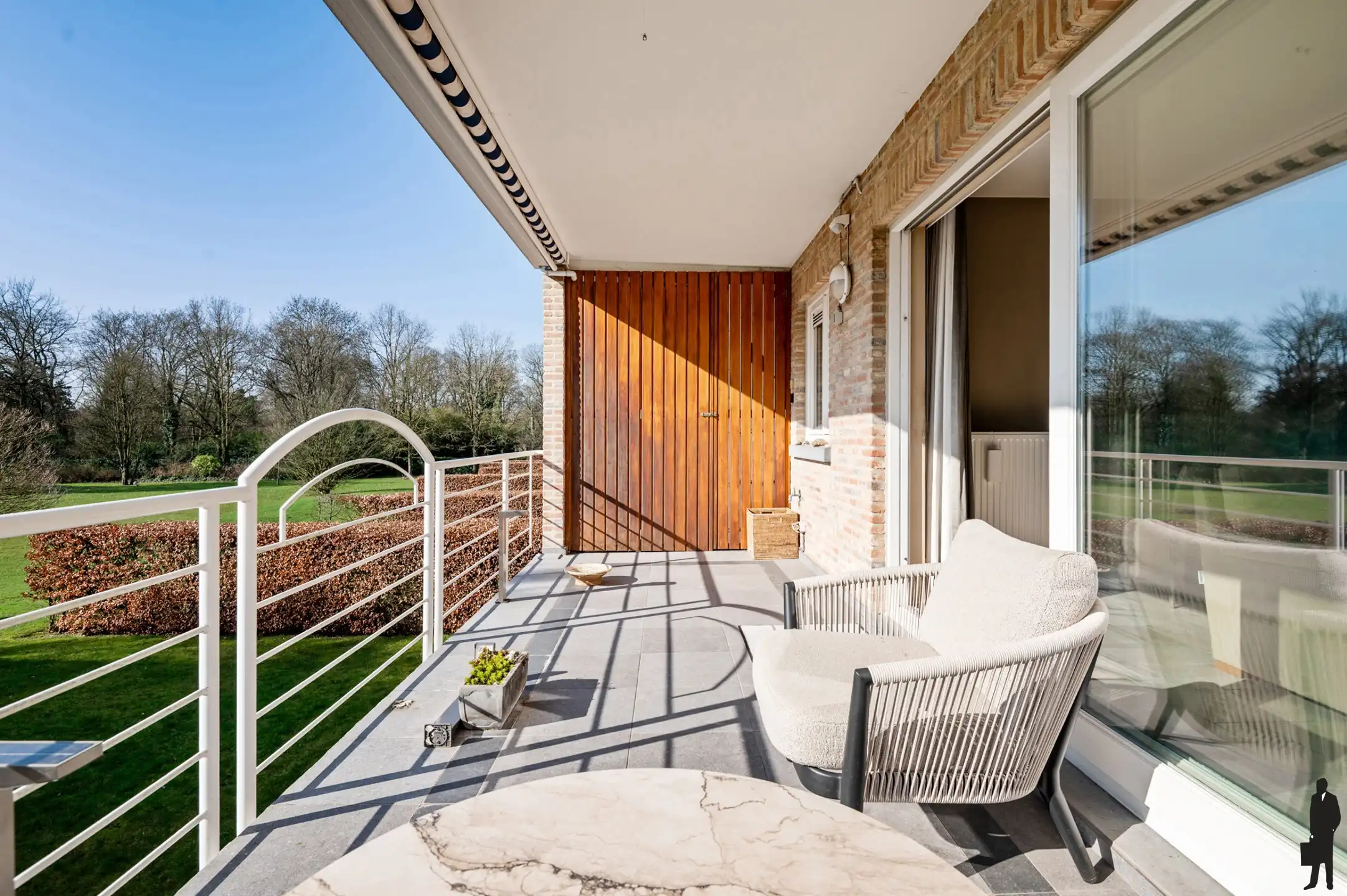 Ruim 2-slaapkamerappartement  in parkdomein Hoveveld foto {{pictureIndex}}