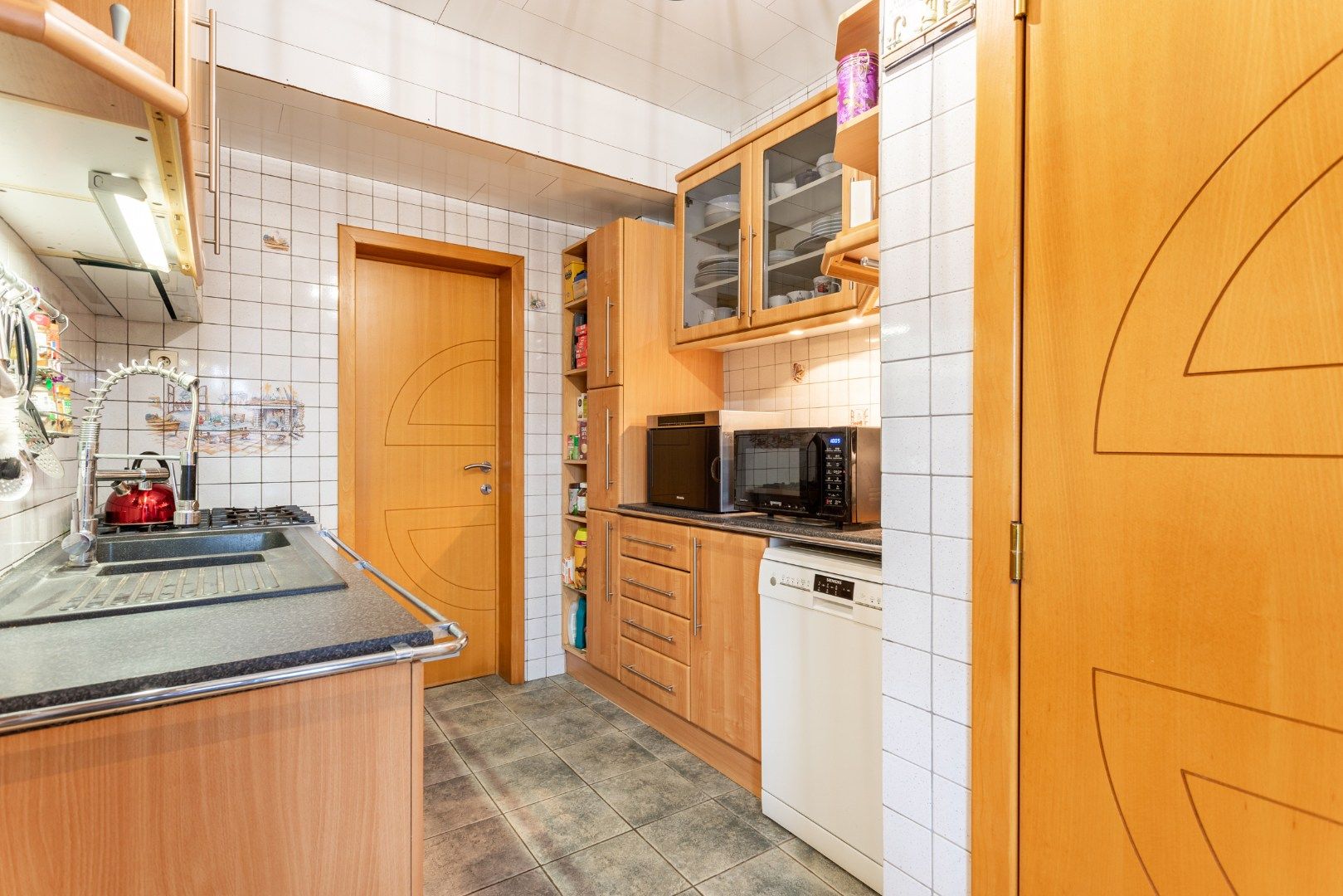 Woning met 3 slpk, garage en tuin foto 10