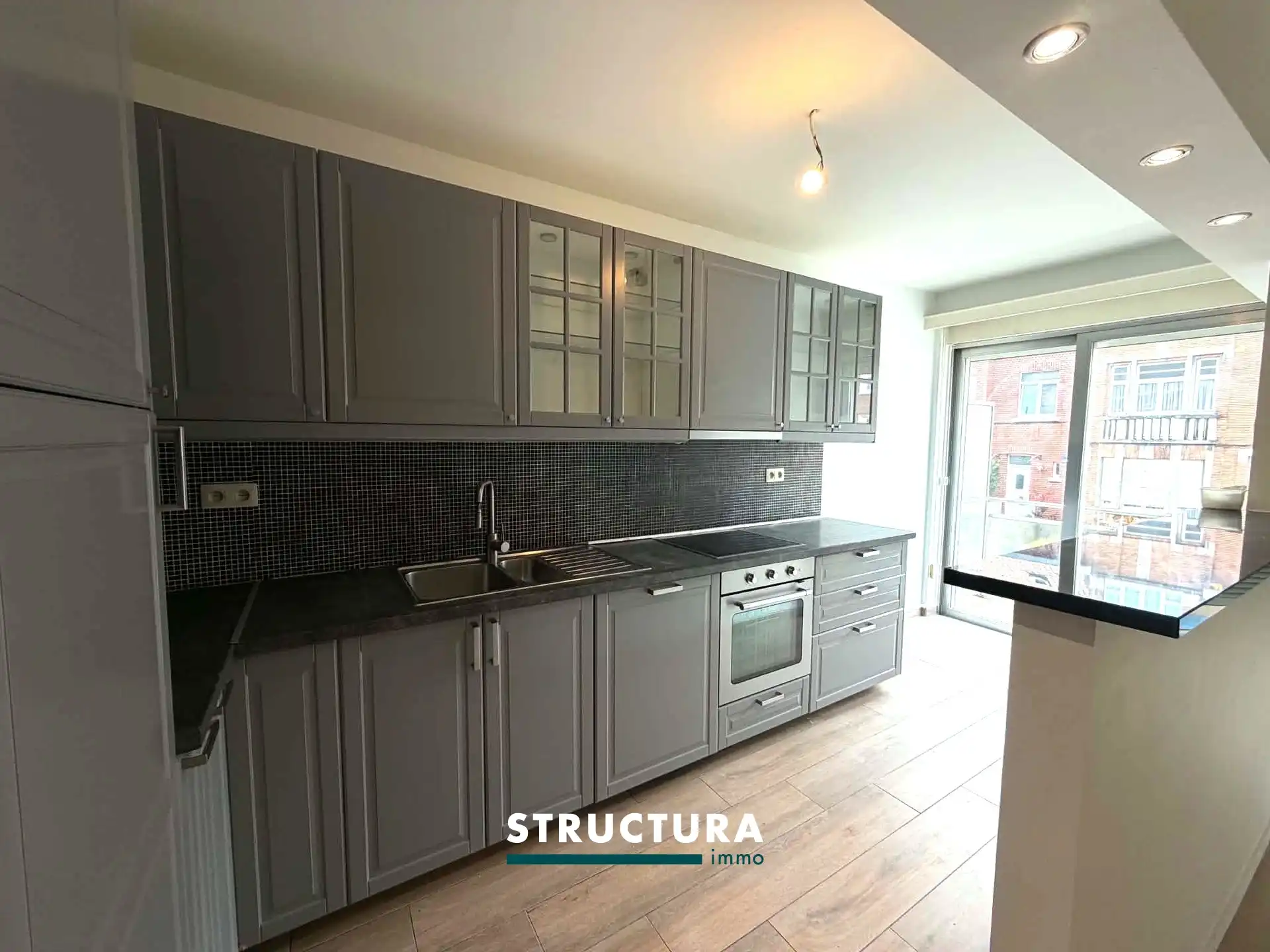Prachtig appartement met 2 slaapkamers te huur te SINT-AGATHA-BERCHEM. foto 7