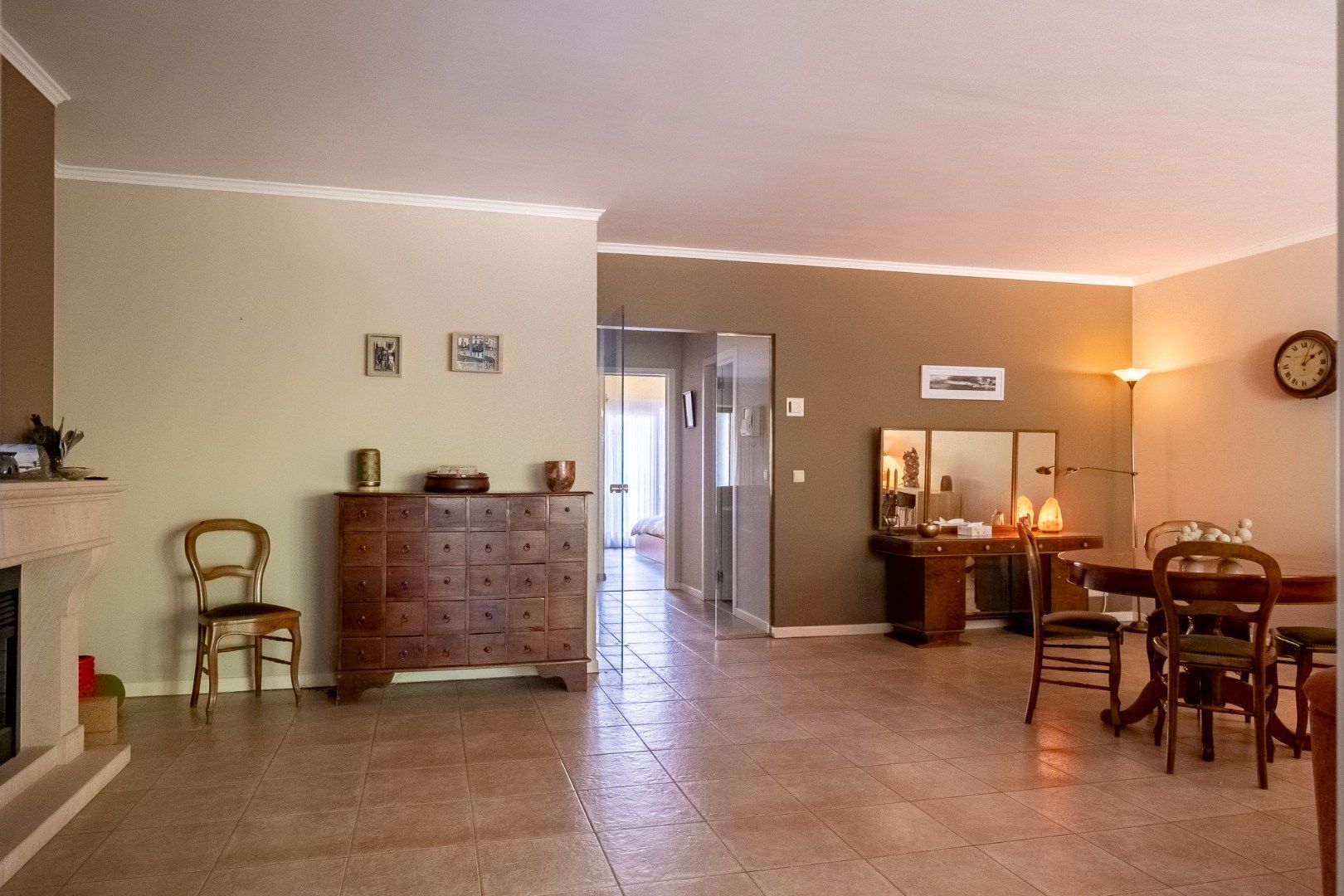 Gelijkvloers appartement met twee slaapkamers foto 5