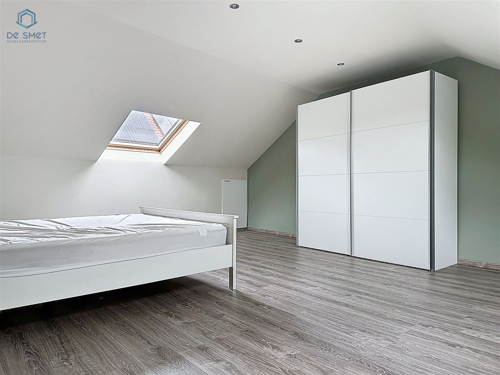 Instapklare, Volledig Gerenoveerde Woning met 2 Slaapkamers, Ruim Terras & Stadstuin Op Wandelafstand van het Centrum van Geraardsbergen! foto 14