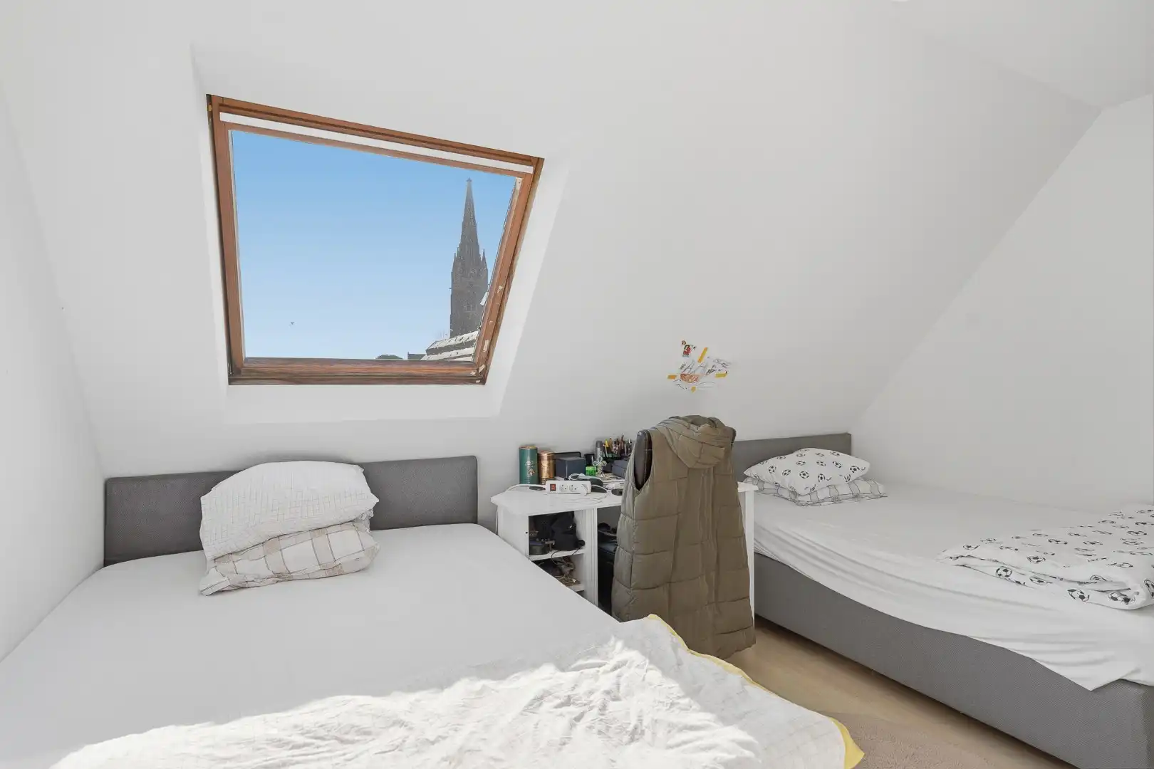 Twee slaapkamer duplexappartement te huur in centrum Oudenburg foto 9