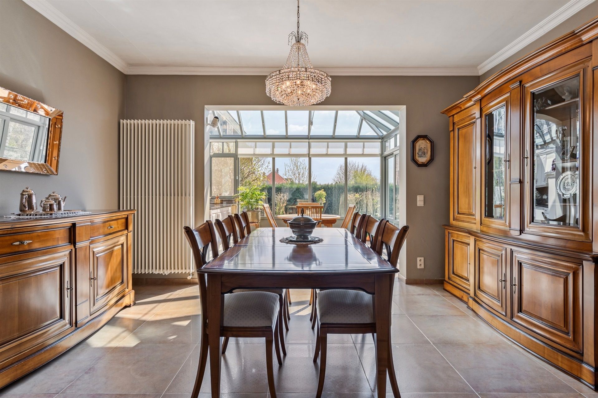 Ruime woning met veel mogelijkheden foto 10