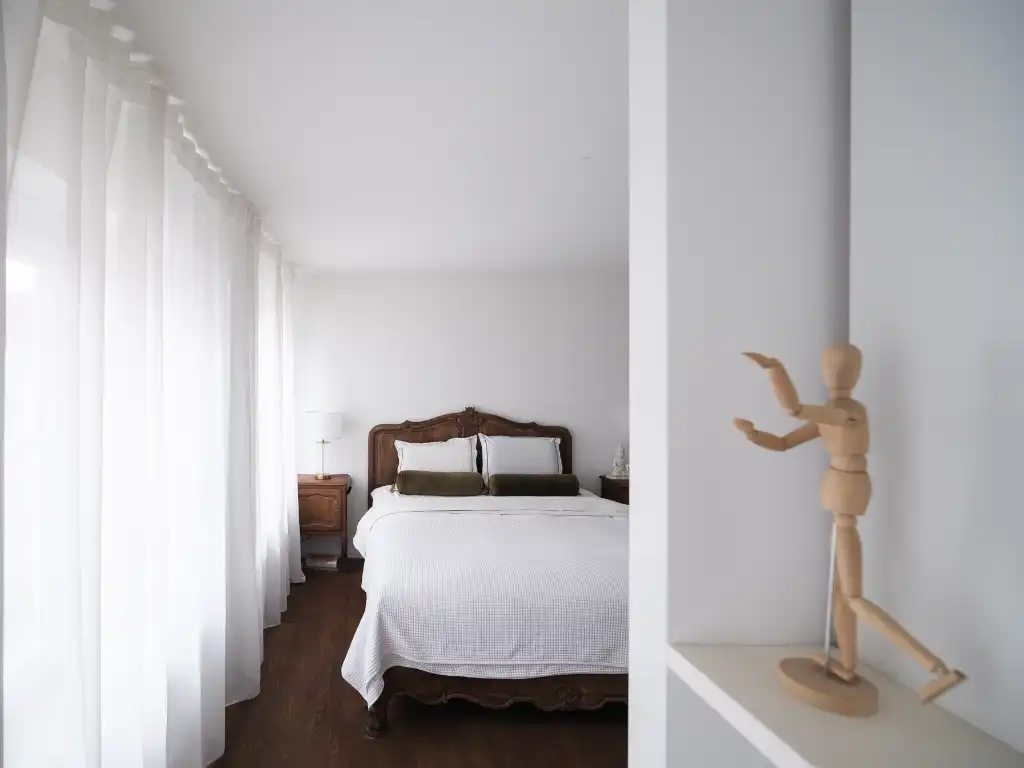 Stijlvol duplex appartement met 2 slaapkamers en terras, centraal gelegen in het bruisende centrum nabij alle belangrijkste straten en pleinen van Gent. foto 11