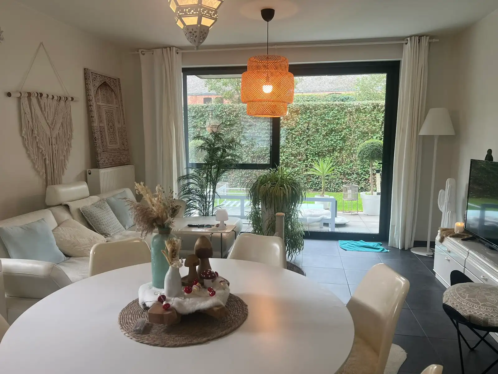 Energiezuinig GLV 1 slpk app met tuin en autostaanplaats foto 2