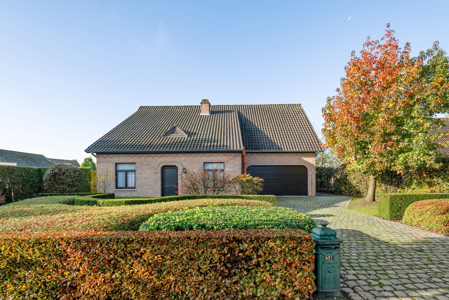 Zeer ruime, landelijke woning op een mooi perceel van 1184m² te Ramsdonk foto 1