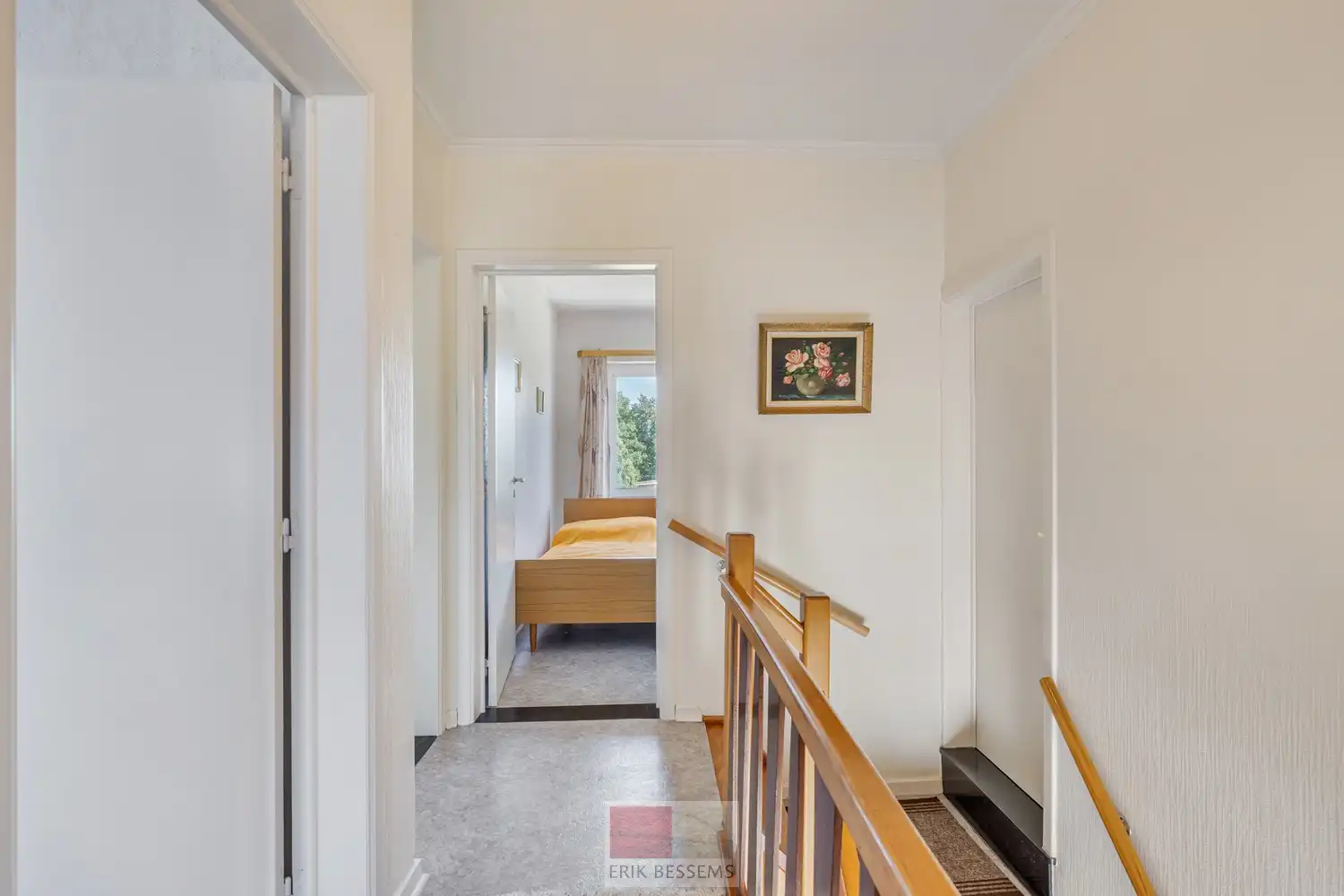 Leuke te renoveren woning met een bewoonbare oppervlakte van ca. 172 m², gelegen op een perceel van 485 m². foto 22