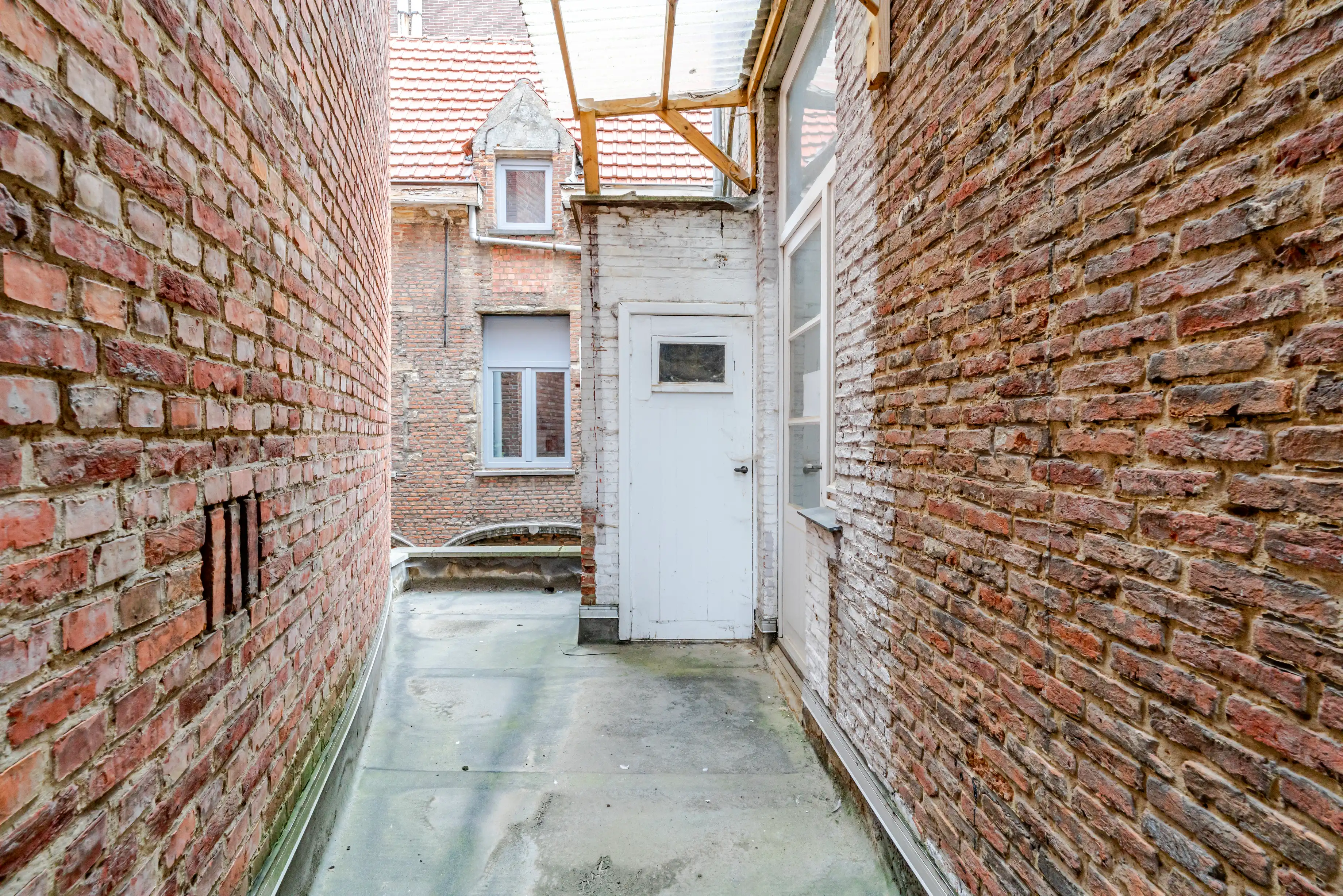 Karaktervol handelspand met woonst te Mechelen foto 19