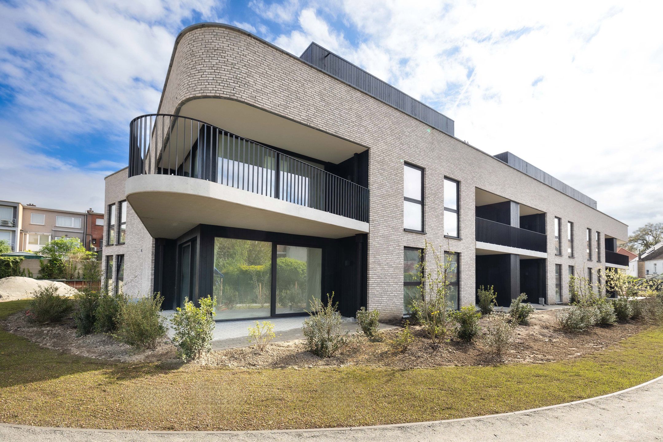 Parkeerplaats te huur foto 4