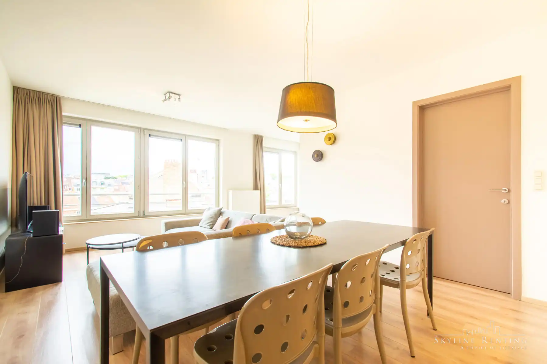 Gemeubileerd App. - 3kamers + terras (Jubelpark) foto 5