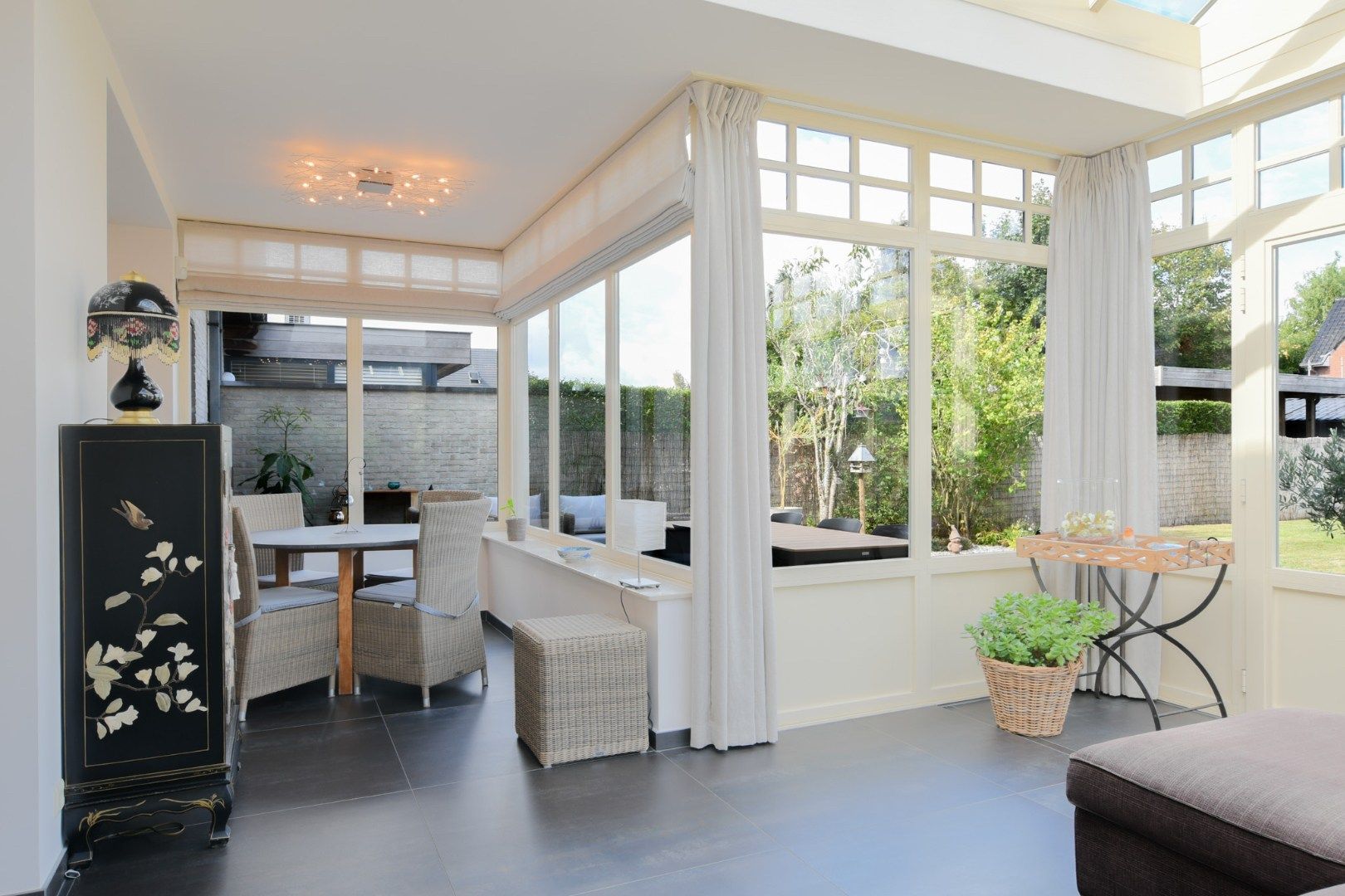 Prachtig onderhouden woning in een residentiële buurt foto 7