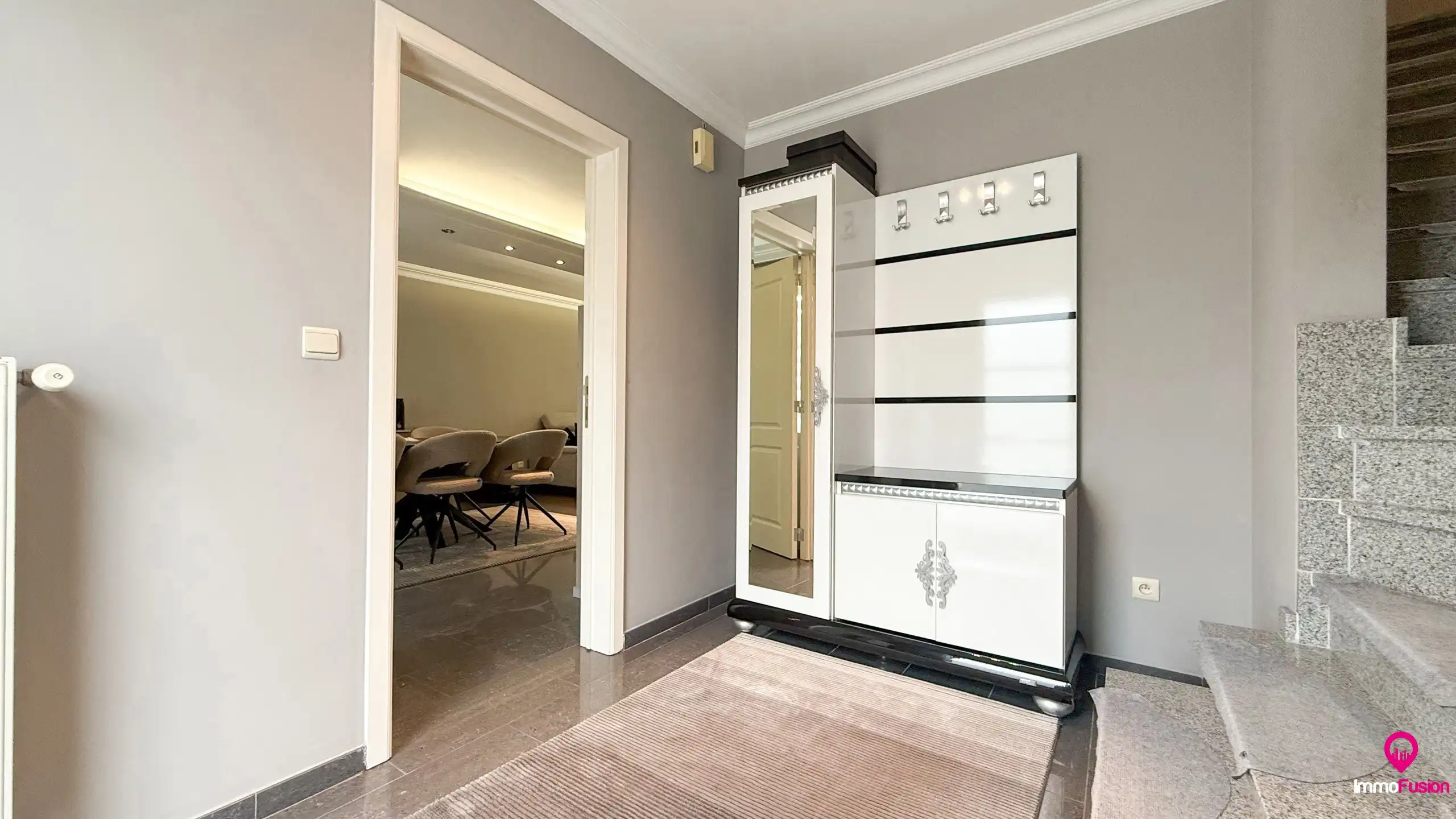 Instapklare woning met 3 slpks, tuin en garage in Lillo! foto 18