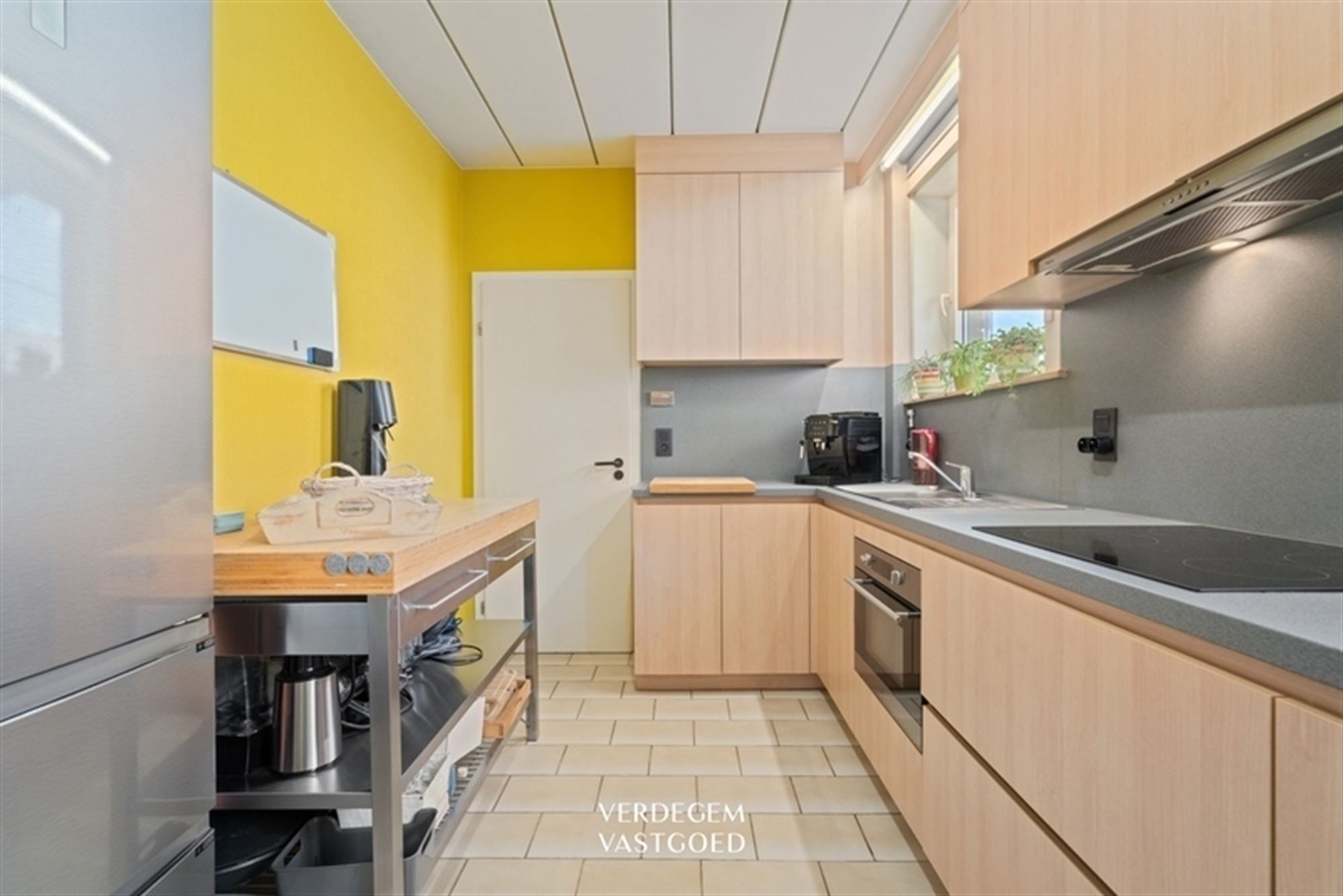 Gelijkvloers appartement met 2 slaapkamers, garage en privatieve tuin foto 7