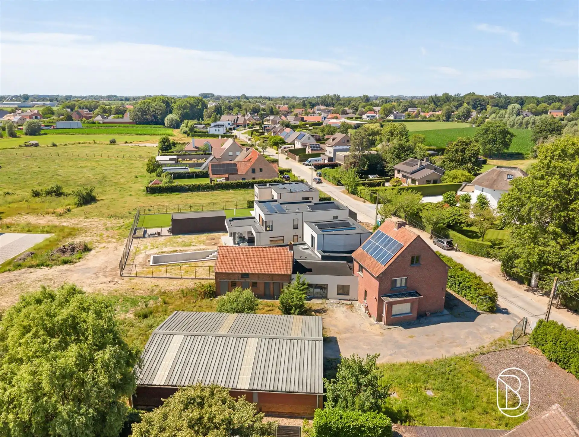 Toffe goedgelegen halfopen bebouwing met loods van 180m²! foto 15