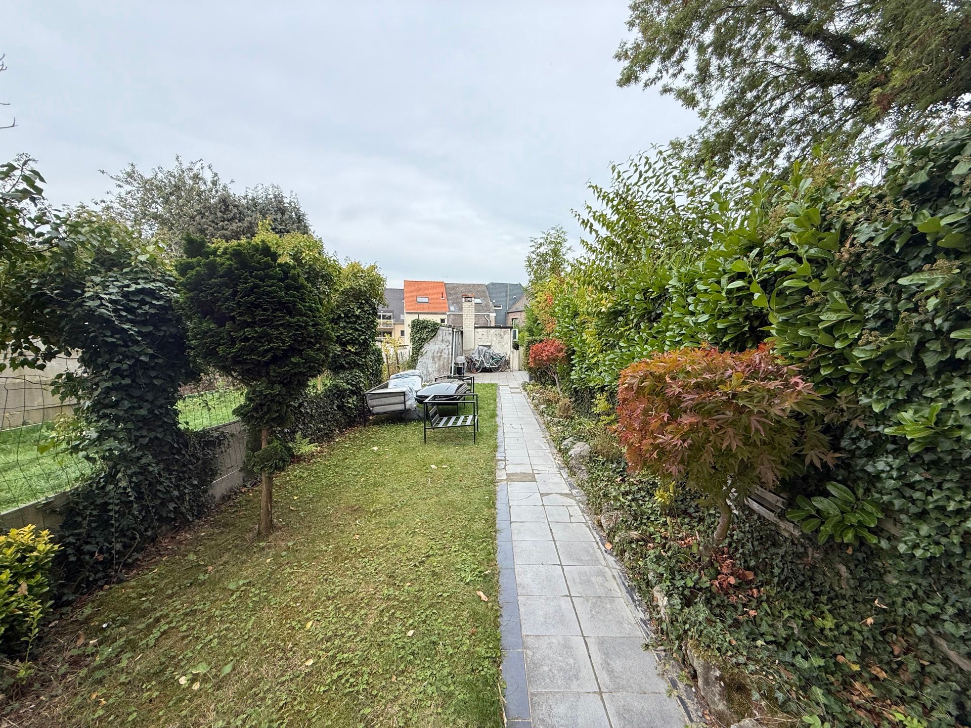 ERPE - Ruime, gerenoveerde woning met apart bureau/studio. foto 34