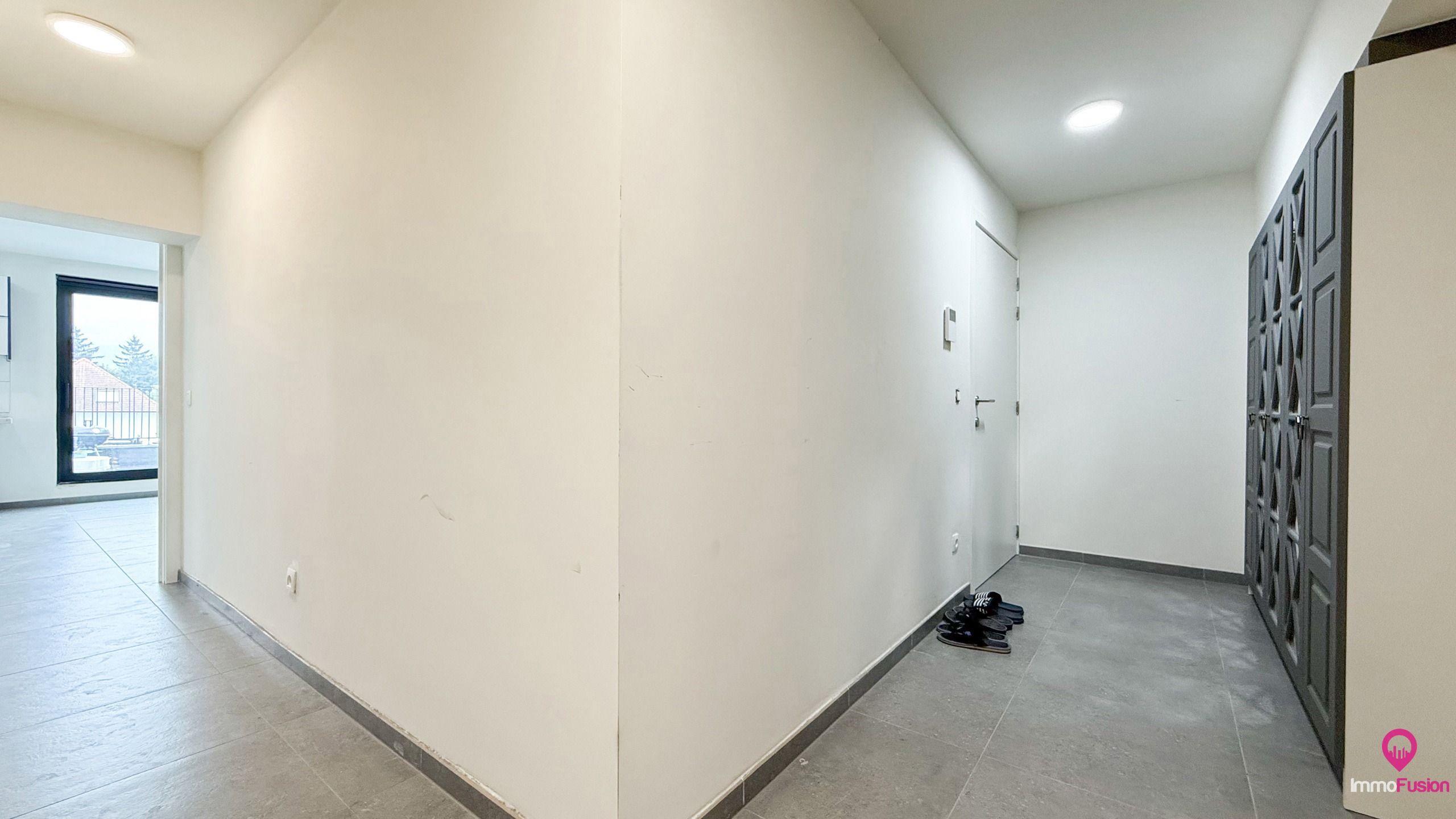 Ruim appartement met 2 slpks en dakterras in centrum Zolder! foto 4