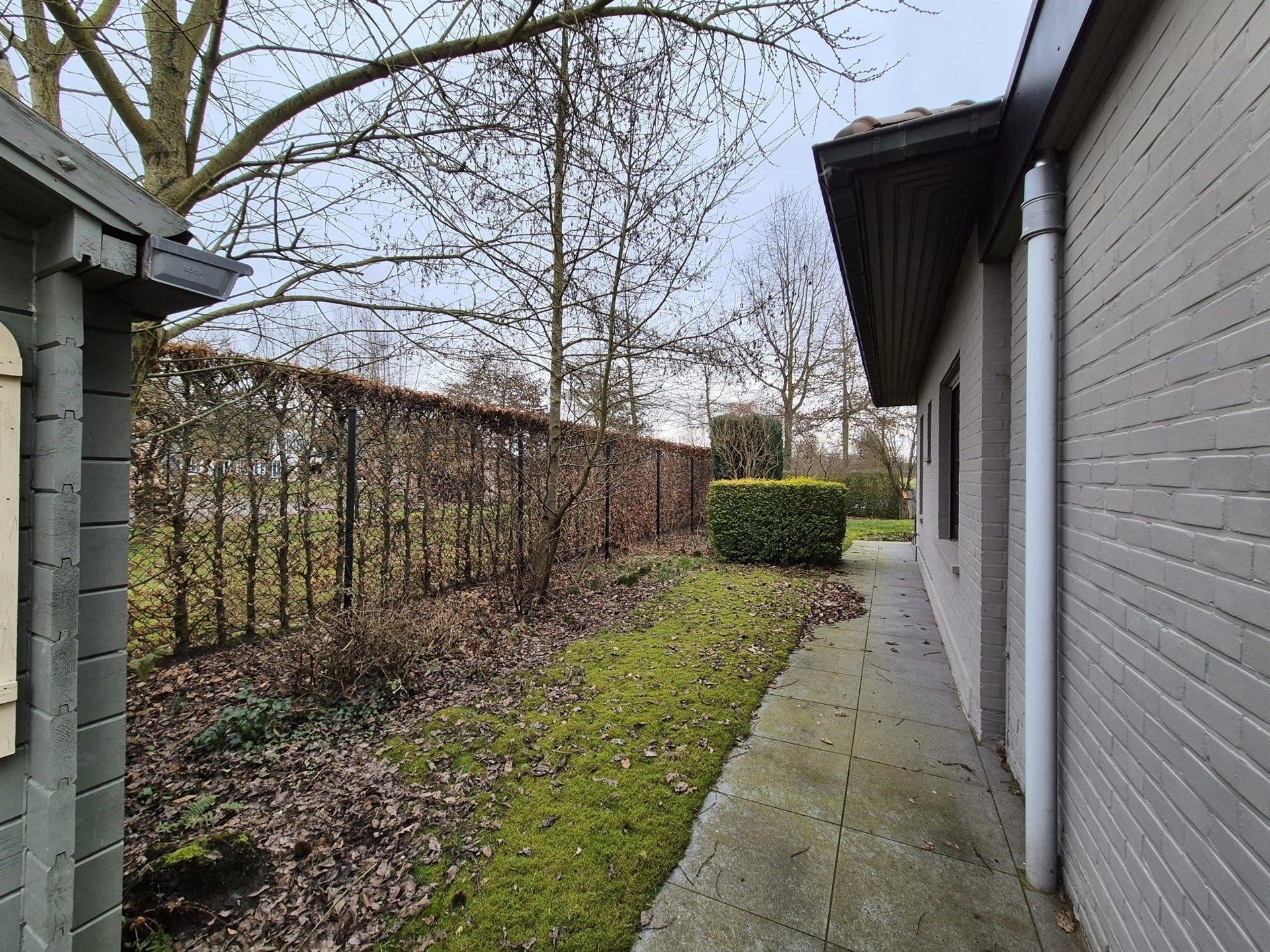 Gunstig gelegen gezellige bungalow met 3 slaapkamers. foto 27