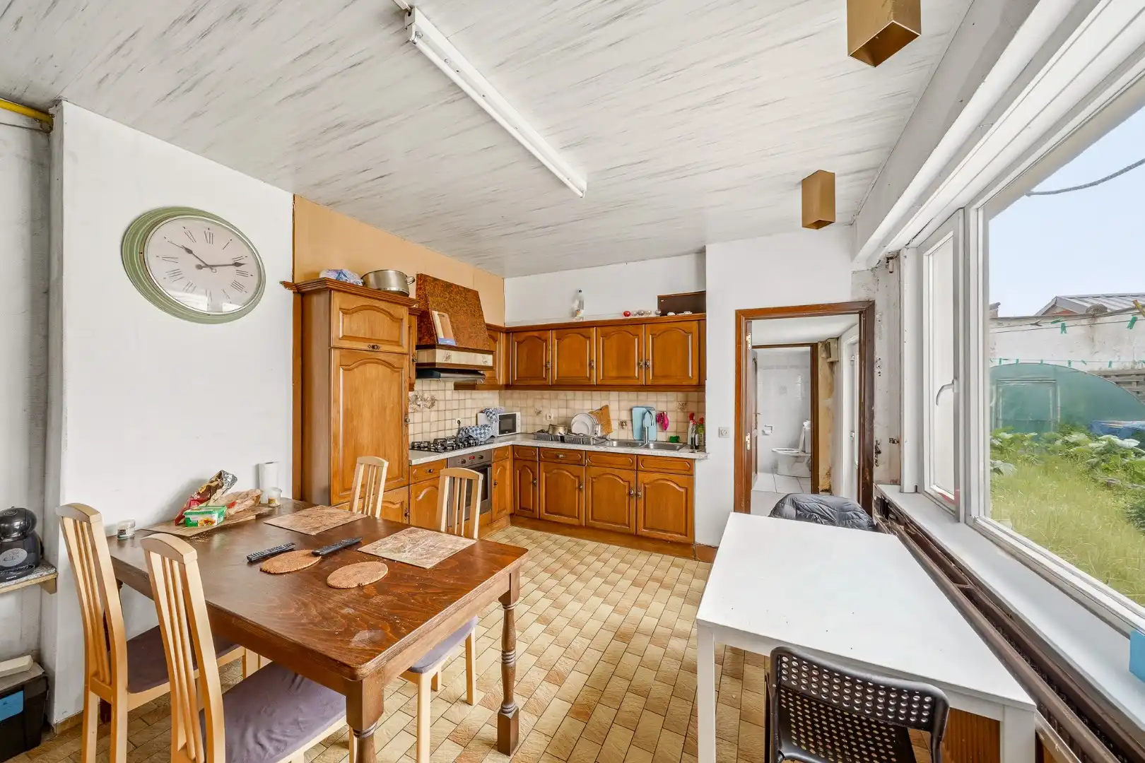 Ruime woning met veel mogelijkheden te Oostende foto 6