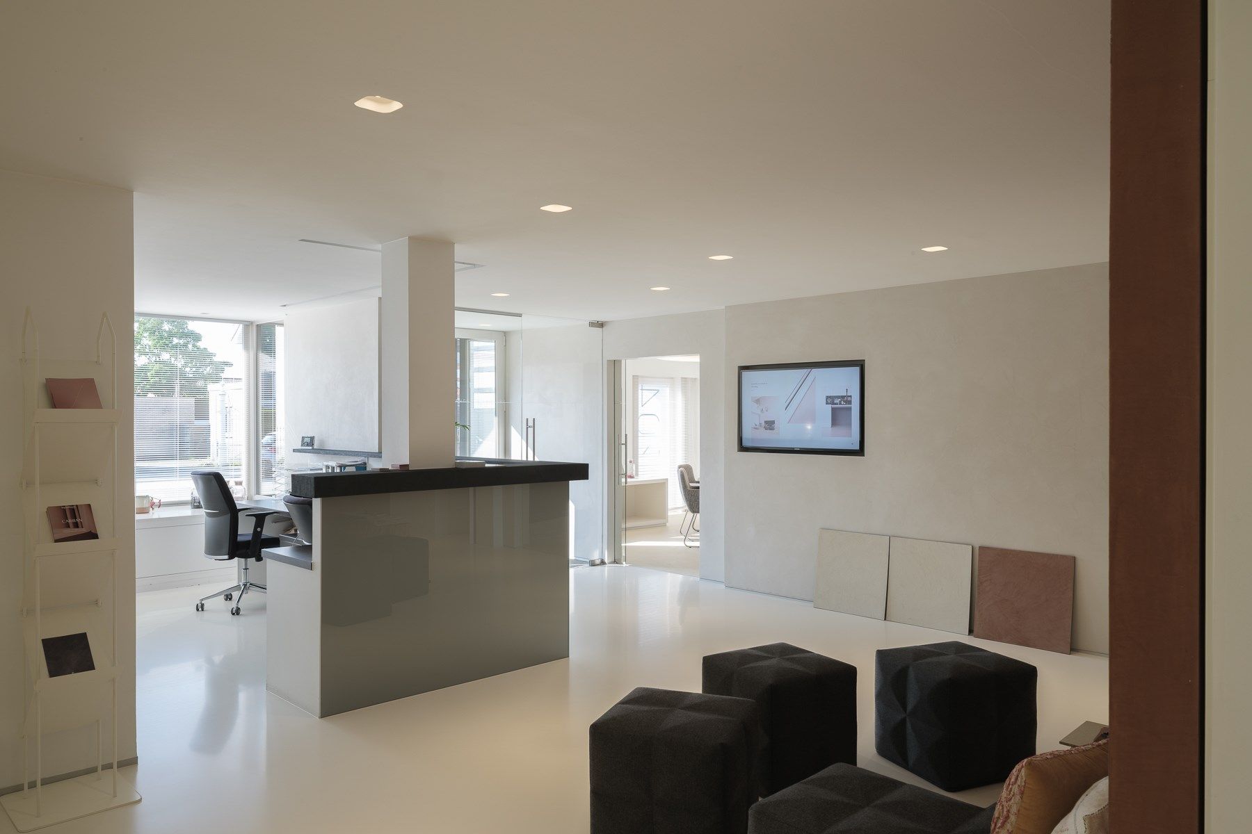 Unieke commerciële kans op AAA-locatie.  foto 12