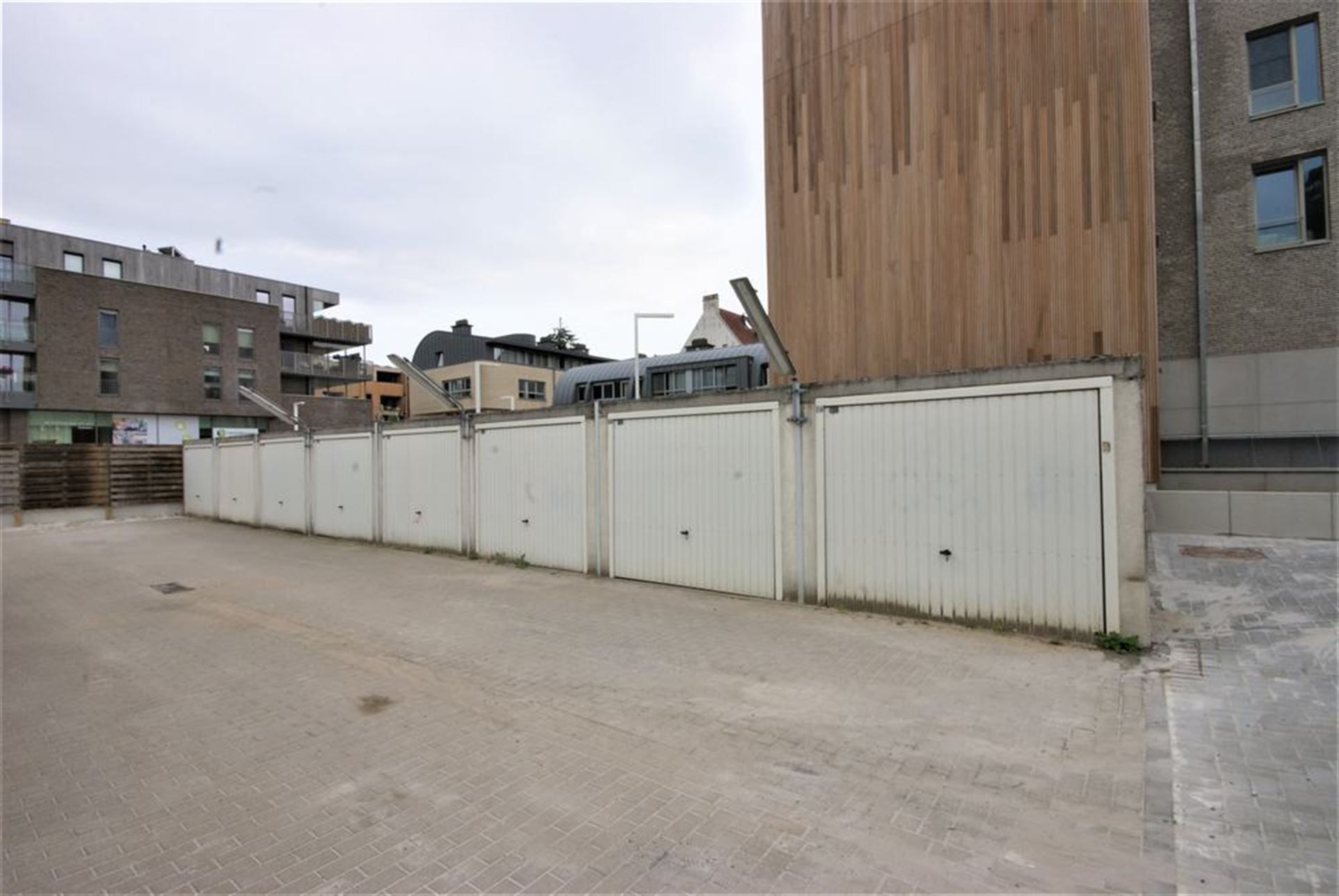 Garagebox - binnen - gesloten foto 3