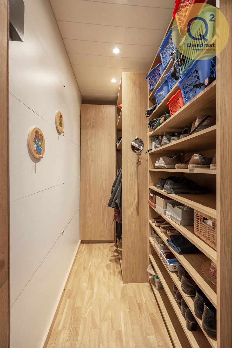 Ruim en gerenoveerd app met garage, gem tuin en grote kelder foto 11