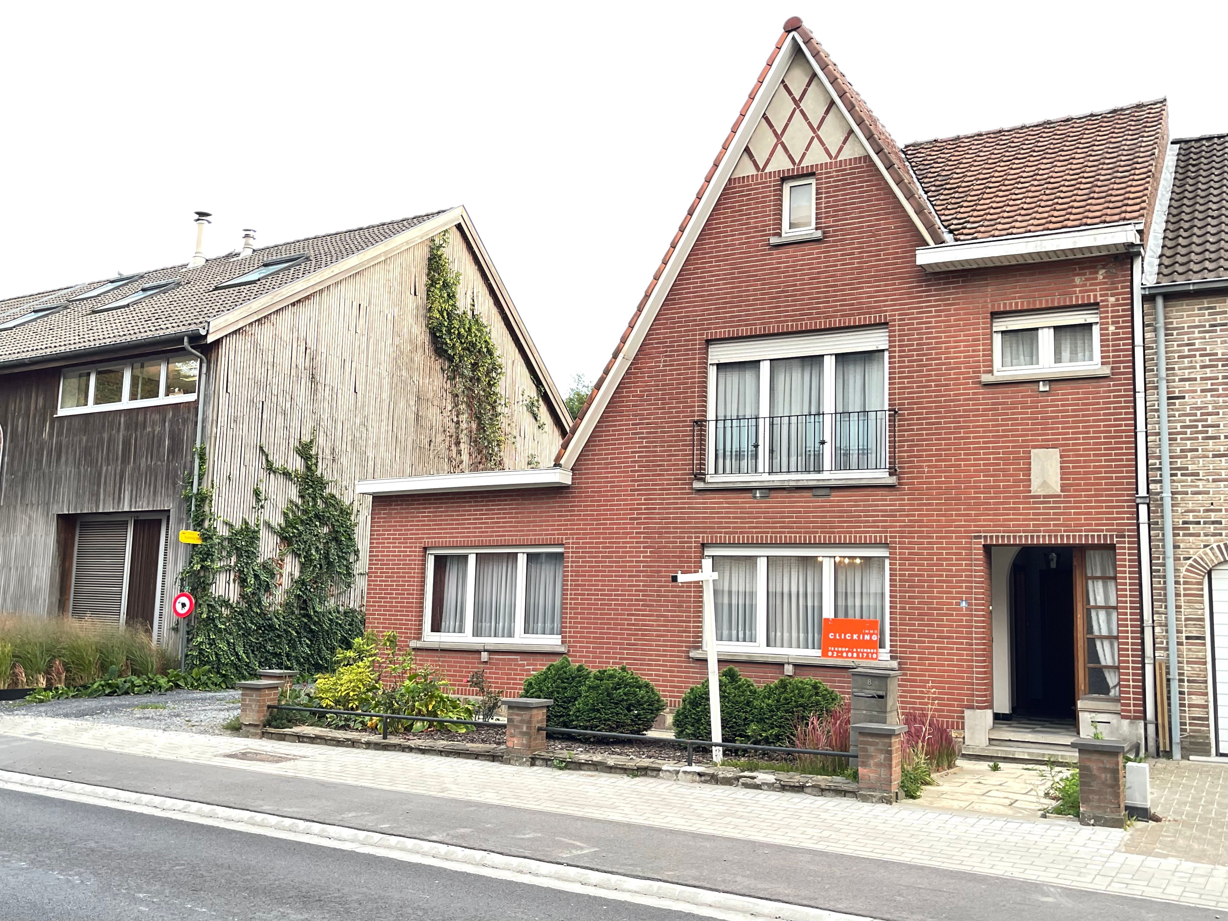 Hoofdfoto van de publicatie: Toffe gezinswoning met heel fijne tuin