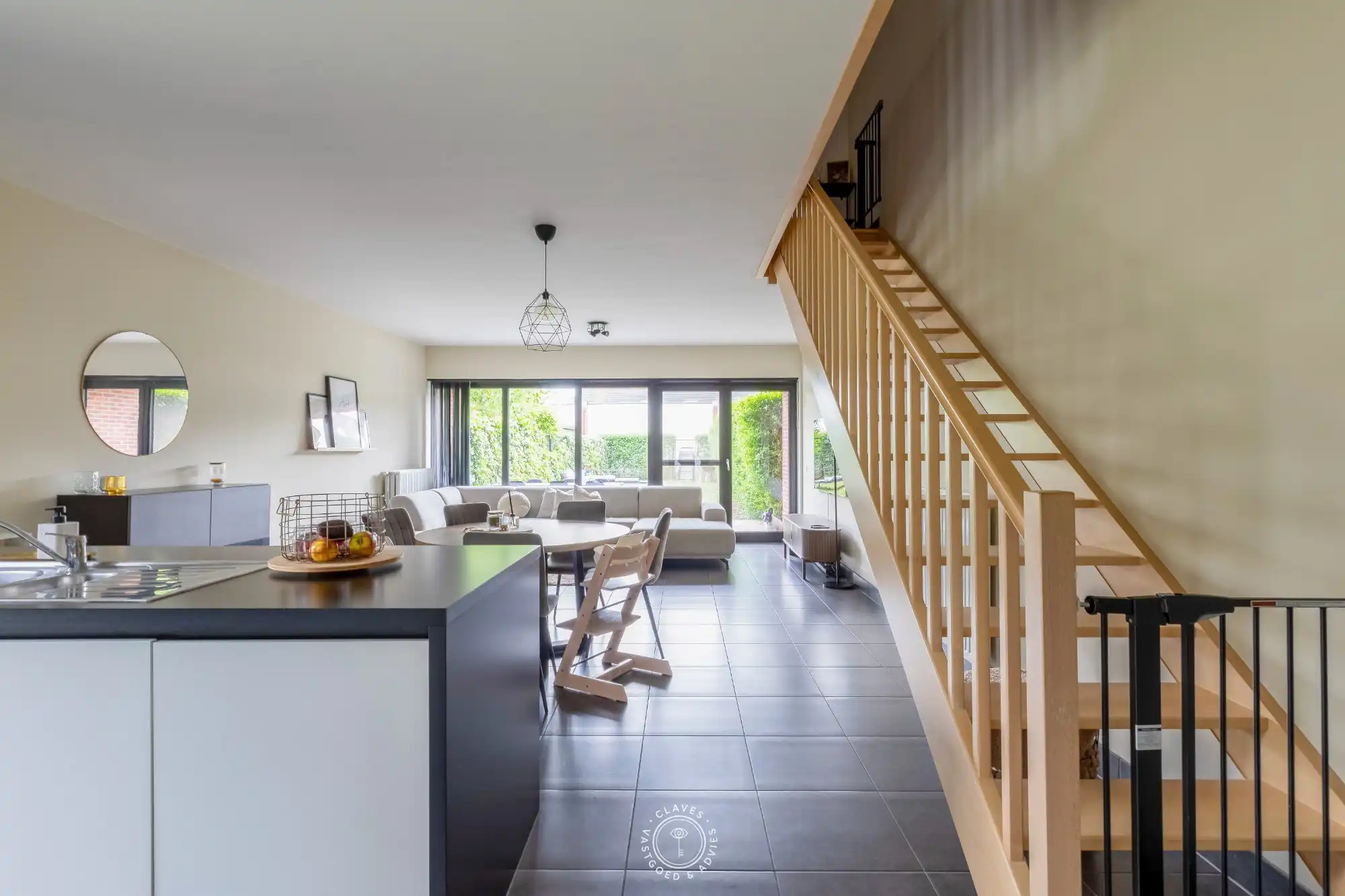 Energiezuinige halfopen woning met tuin en 3 slaapkamers in het centrum foto 7