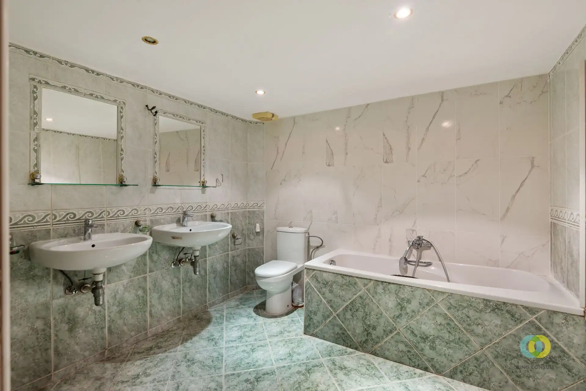 appartement met tuin foto 16