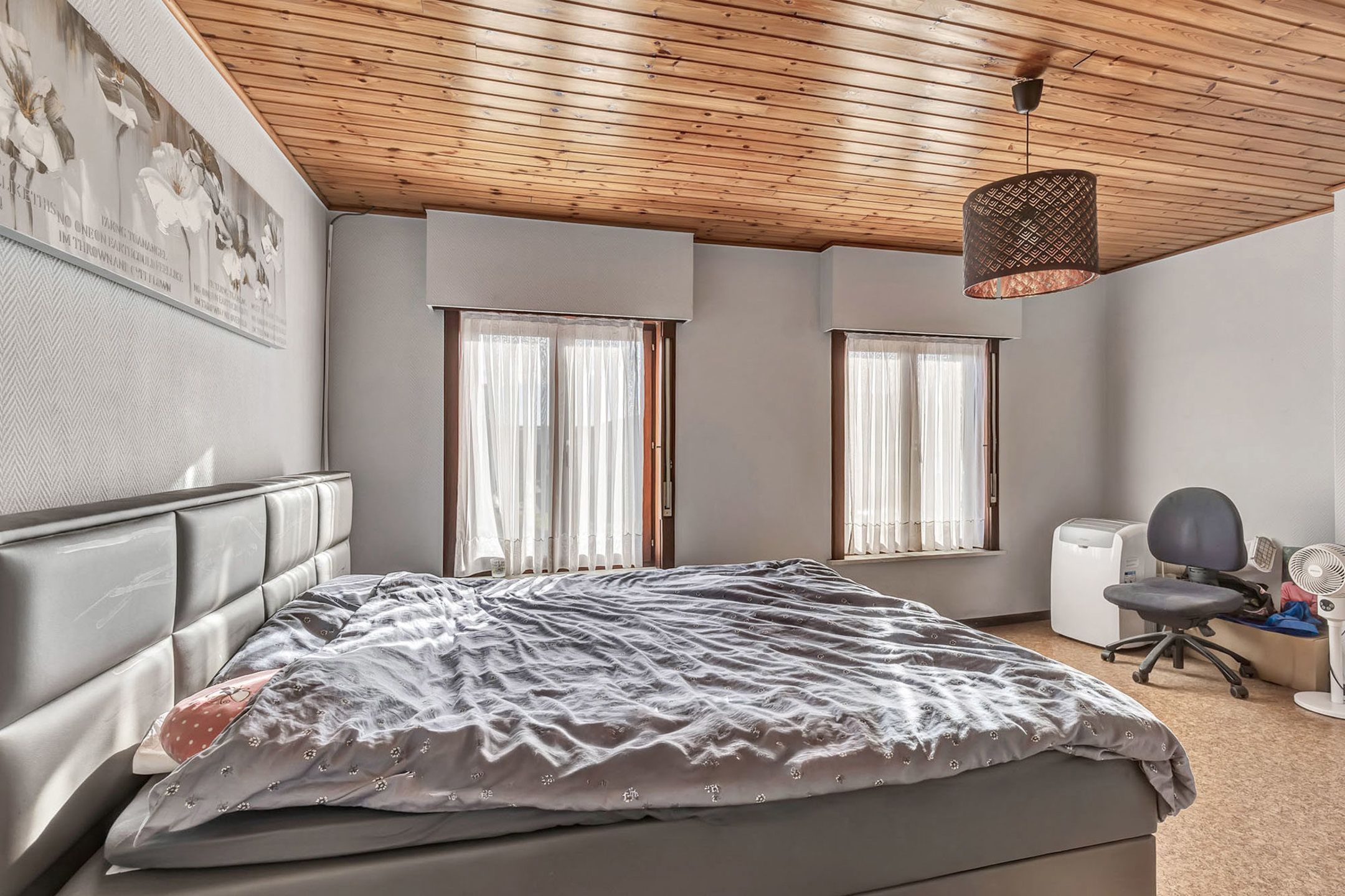 Ruime rijwoning met garage nabij centrum Deinze foto 9